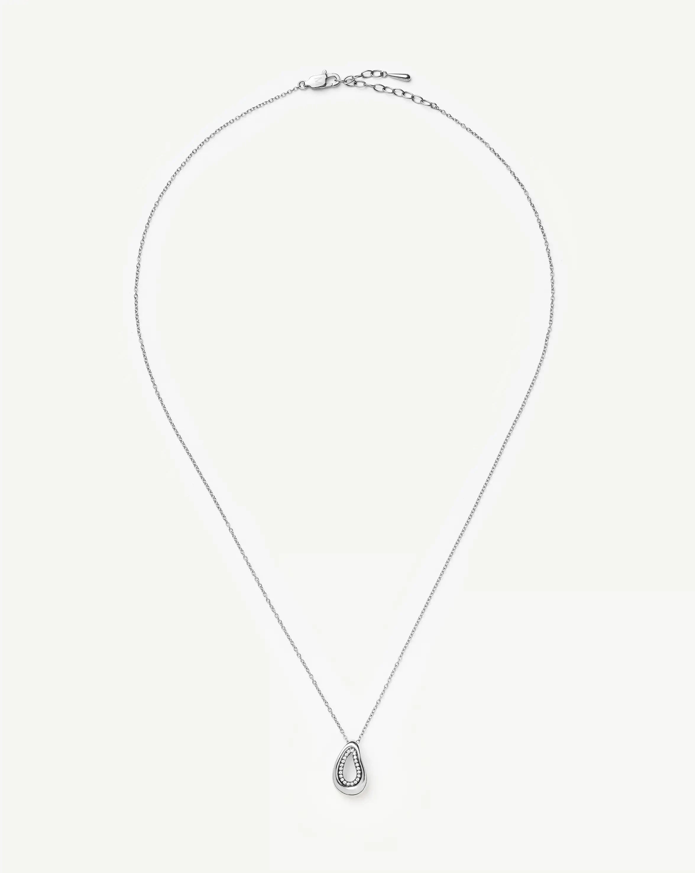 Missoma Molten Teardrop kaulakoru hopea zirkonia