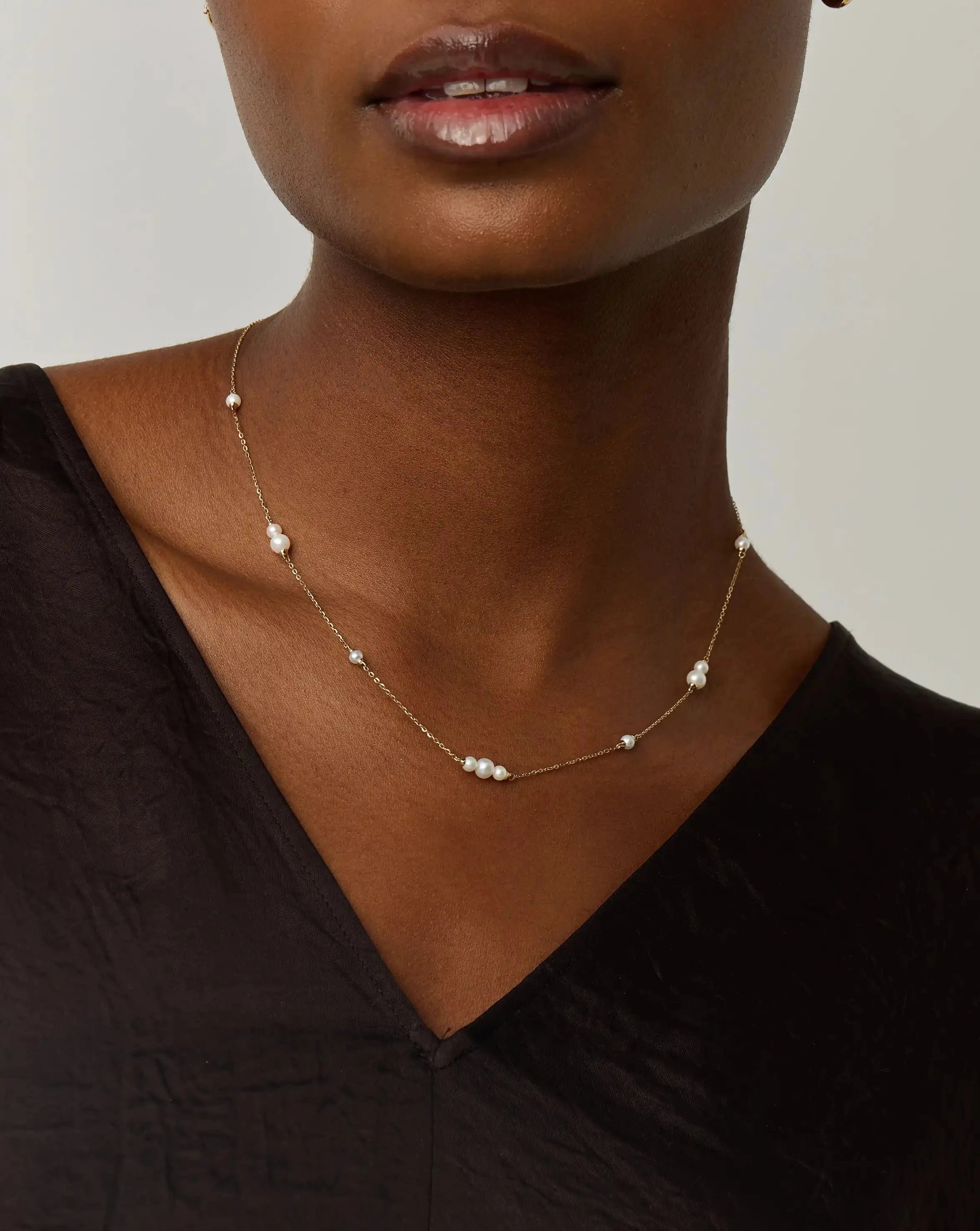 Missoma Solid Gold Pearl Chain kaulakoru 14kt kulta helmi