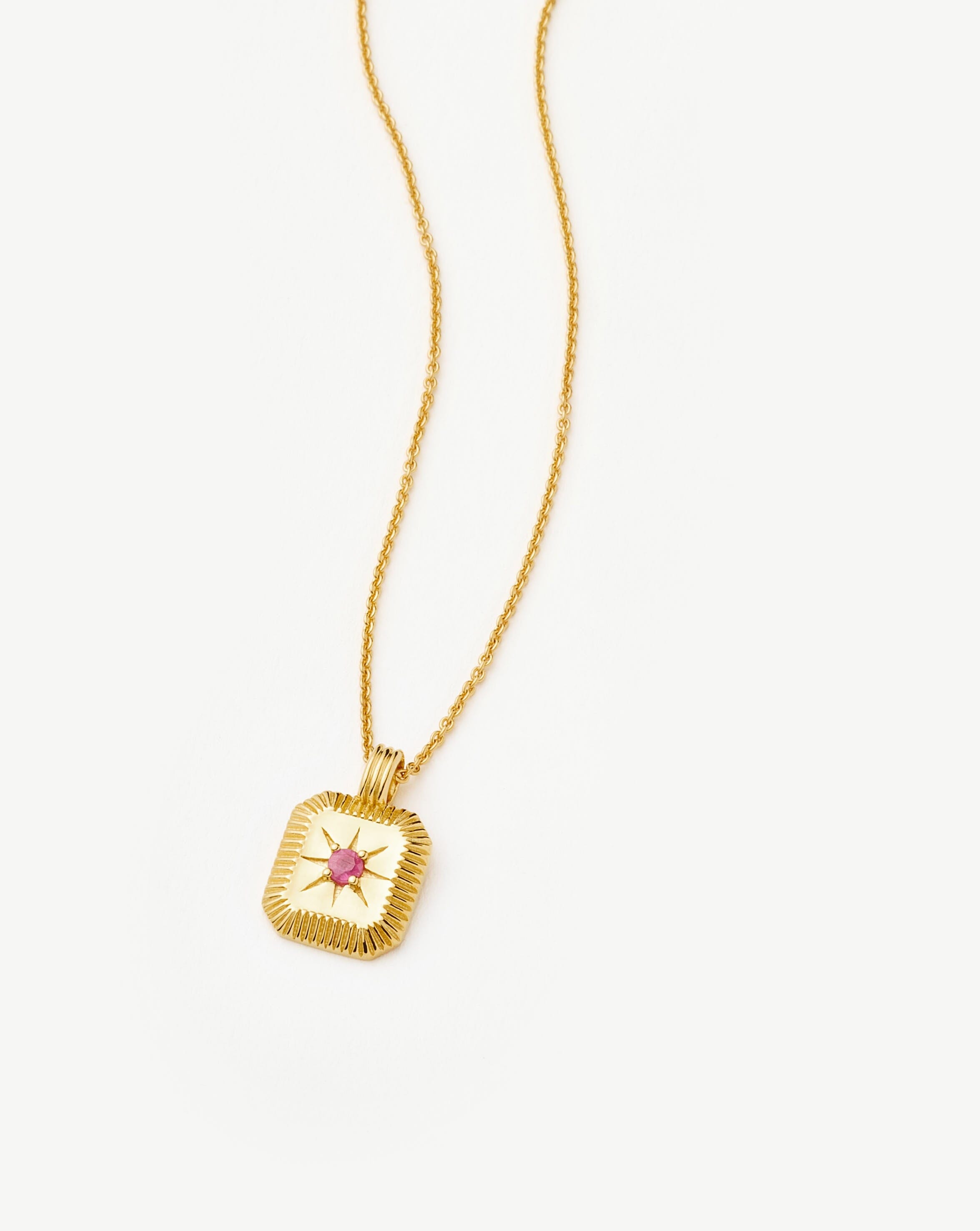 Missoma July Birthstone kaulakoru rubiini kulta