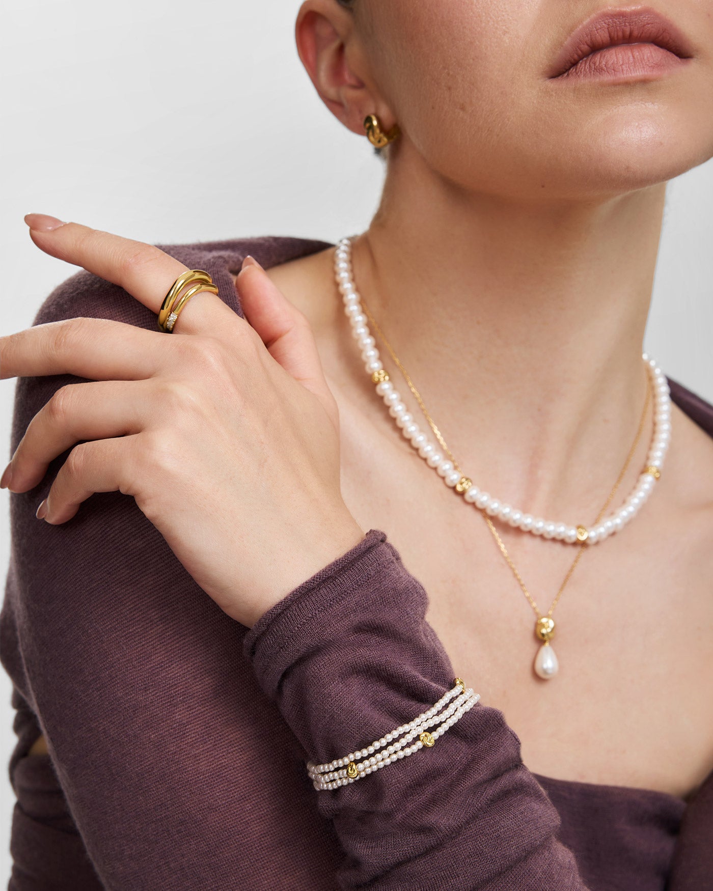 Ania Haie Swan Lake Glass Pearl helmirannekoru kulta twist
