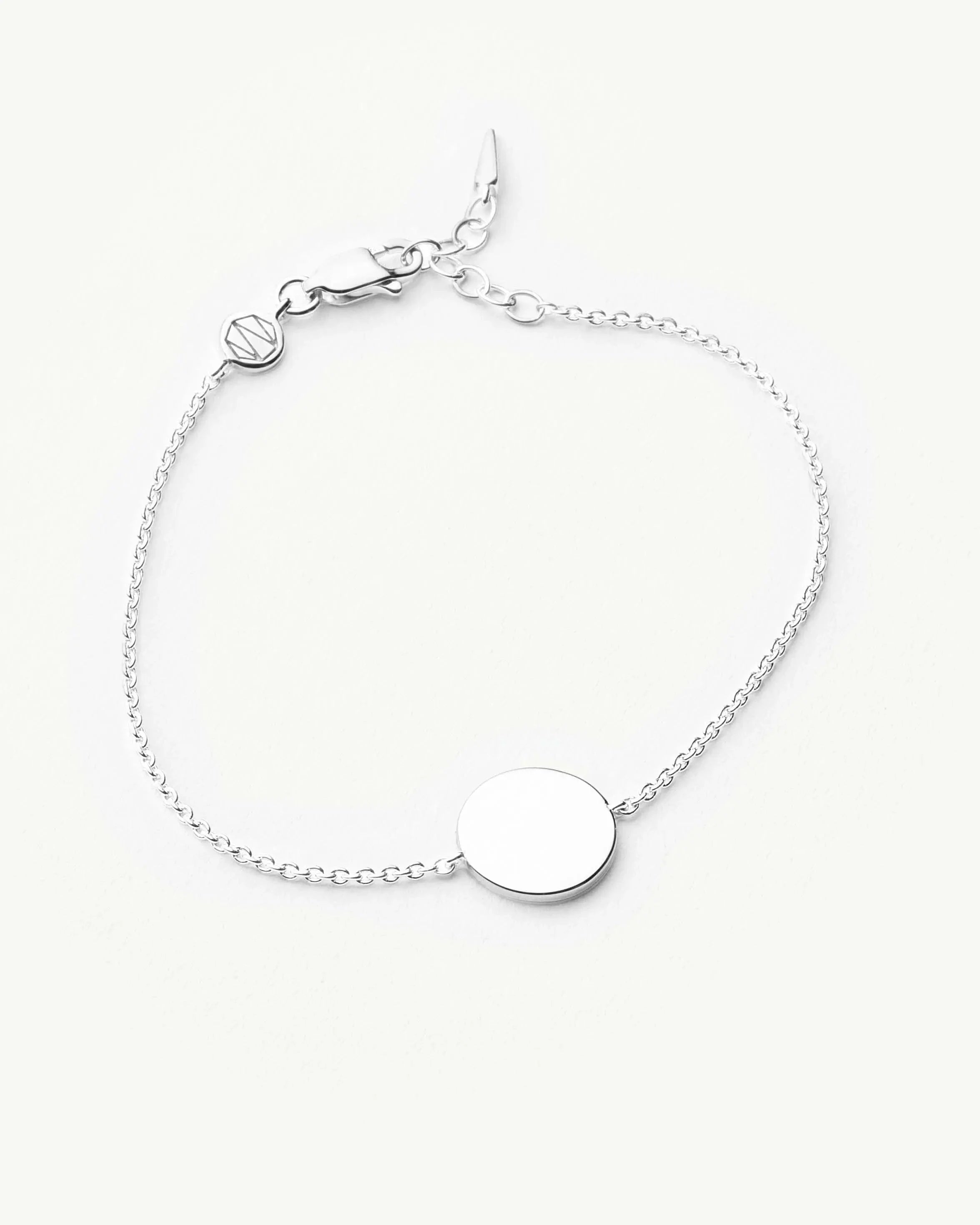 Missoma Engravable Round rannekoru hopea