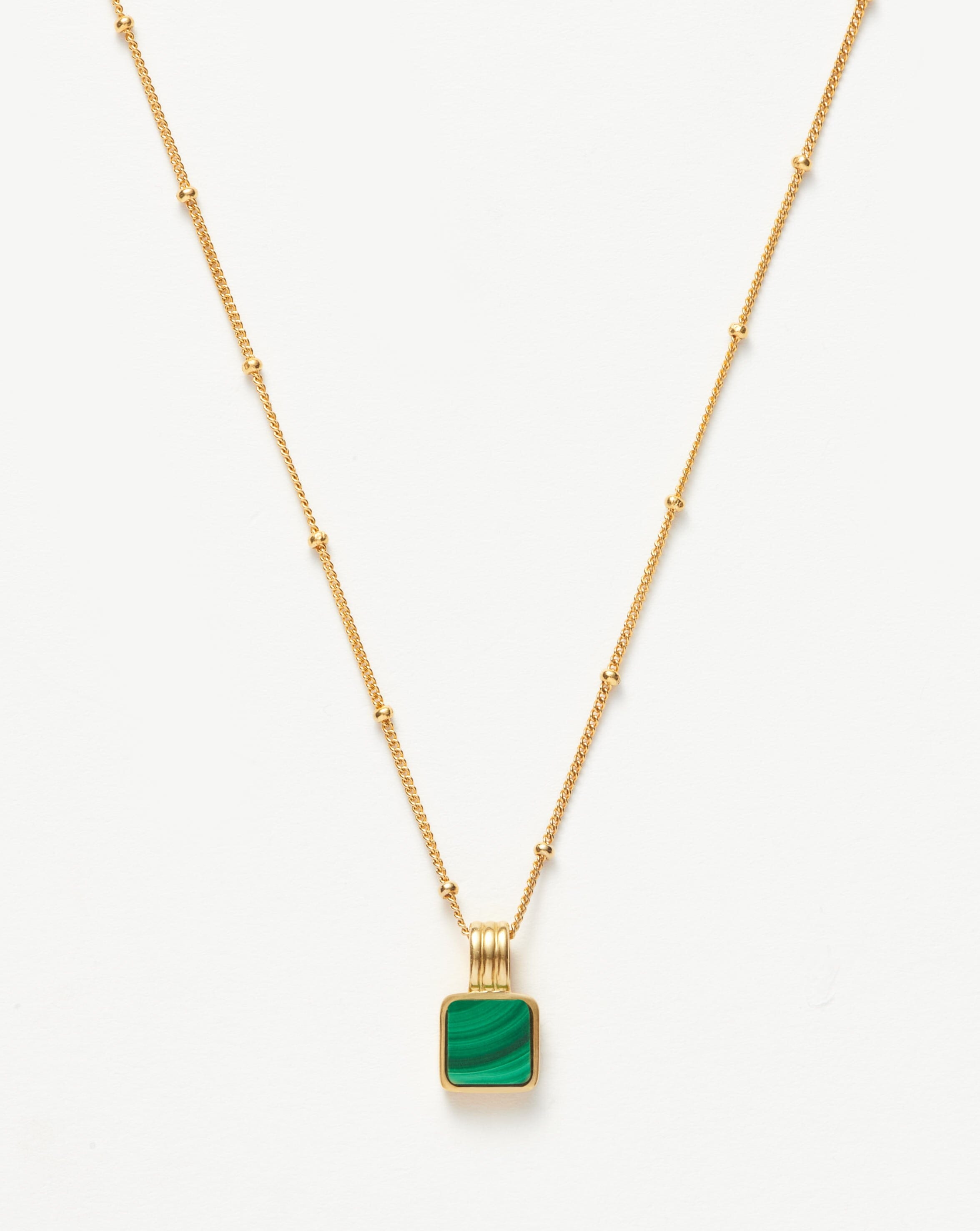 Missoma Lucy Williams Square Malachite kaulakoru kulta malakiitti