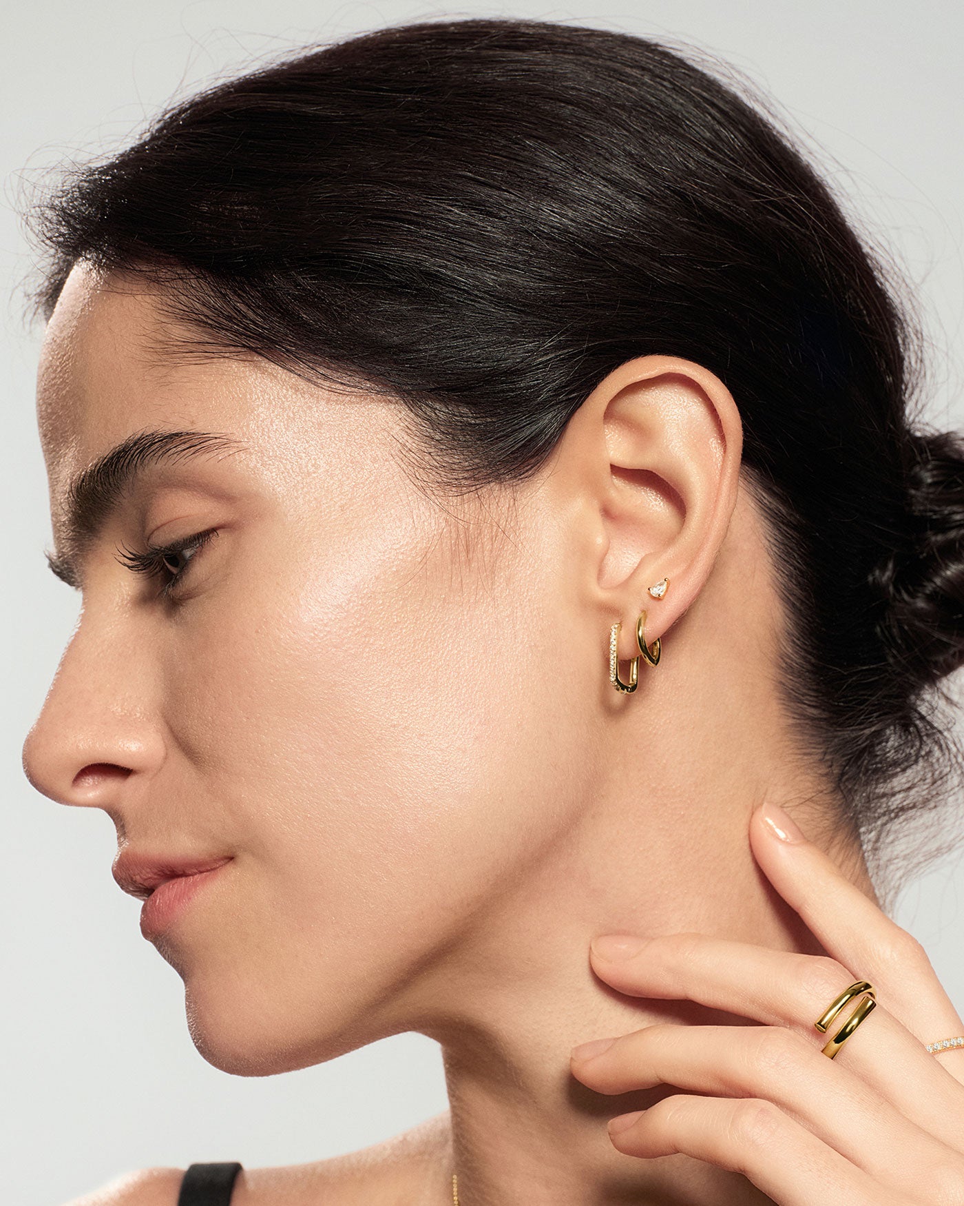 Ania Haie Glam Rock Oval hoop-korvakorut kulta zirkonia