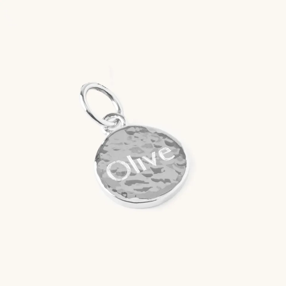 Muru Hammered Disc riipus hopea kaiverrettava