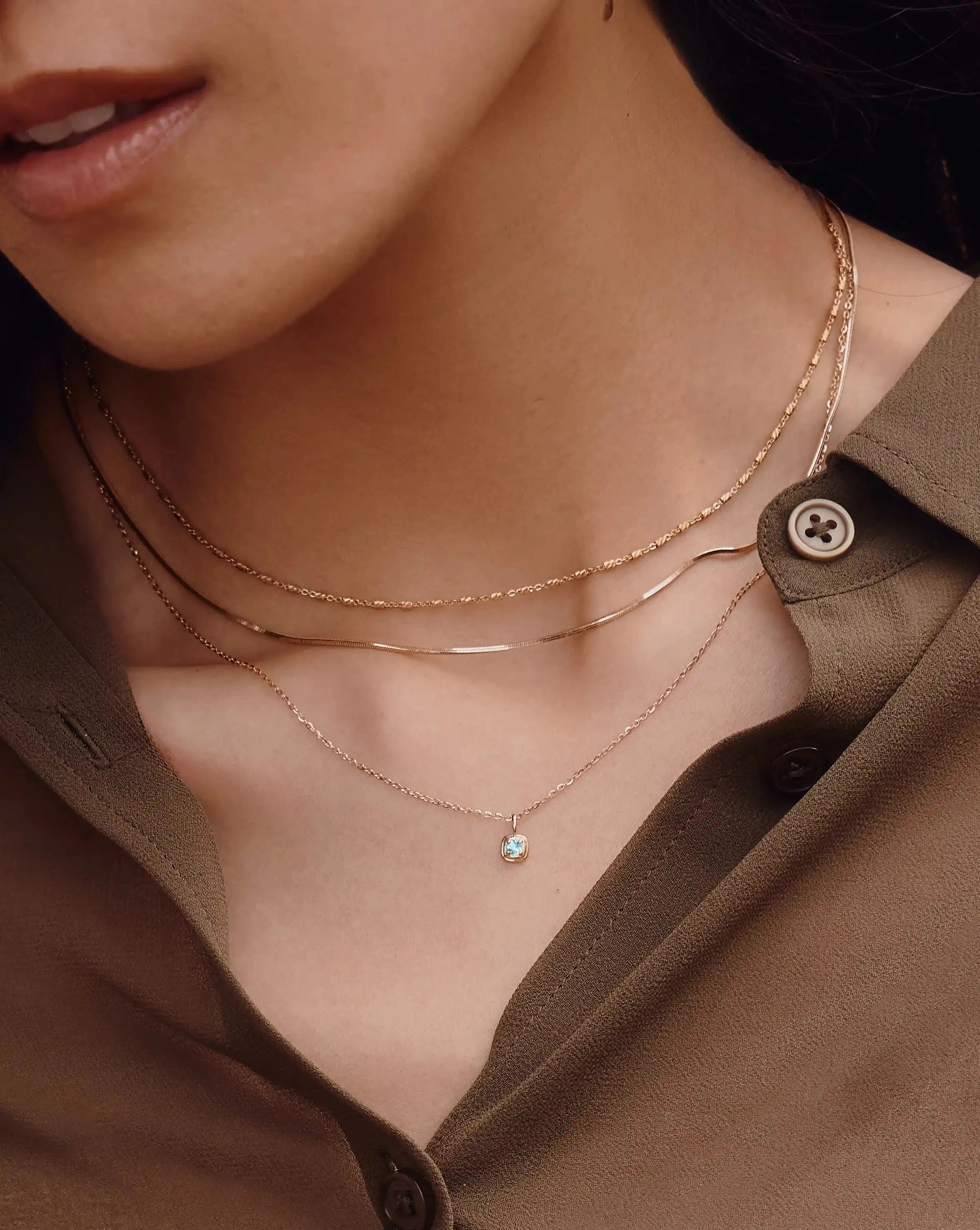 Missoma Solid Gold March kaulakoru 14k kulta akvamariini