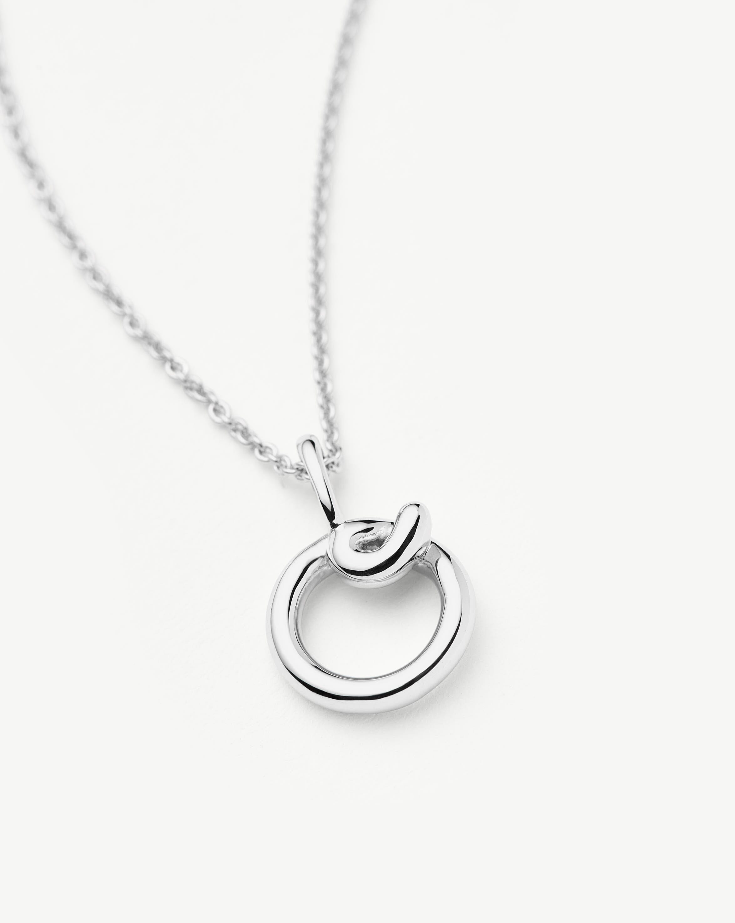 Missoma Curly Molten Mini Initial O kaulakoru sterlinghopea