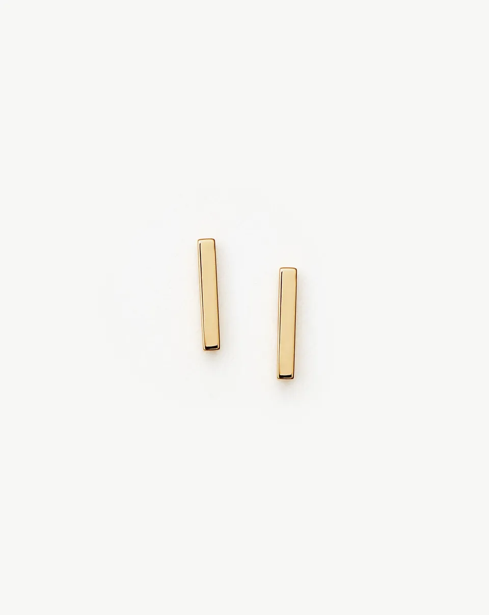 Missoma Bar Stud nappikorvakorut kulta 9kt