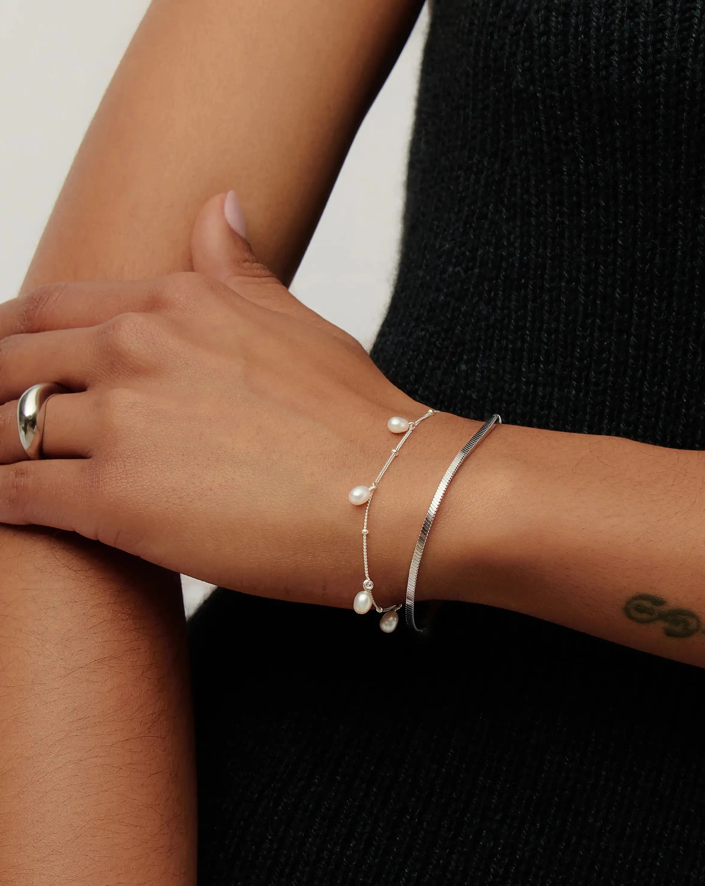 Missoma Baya Baroque Chain rannekoru hopea helmi