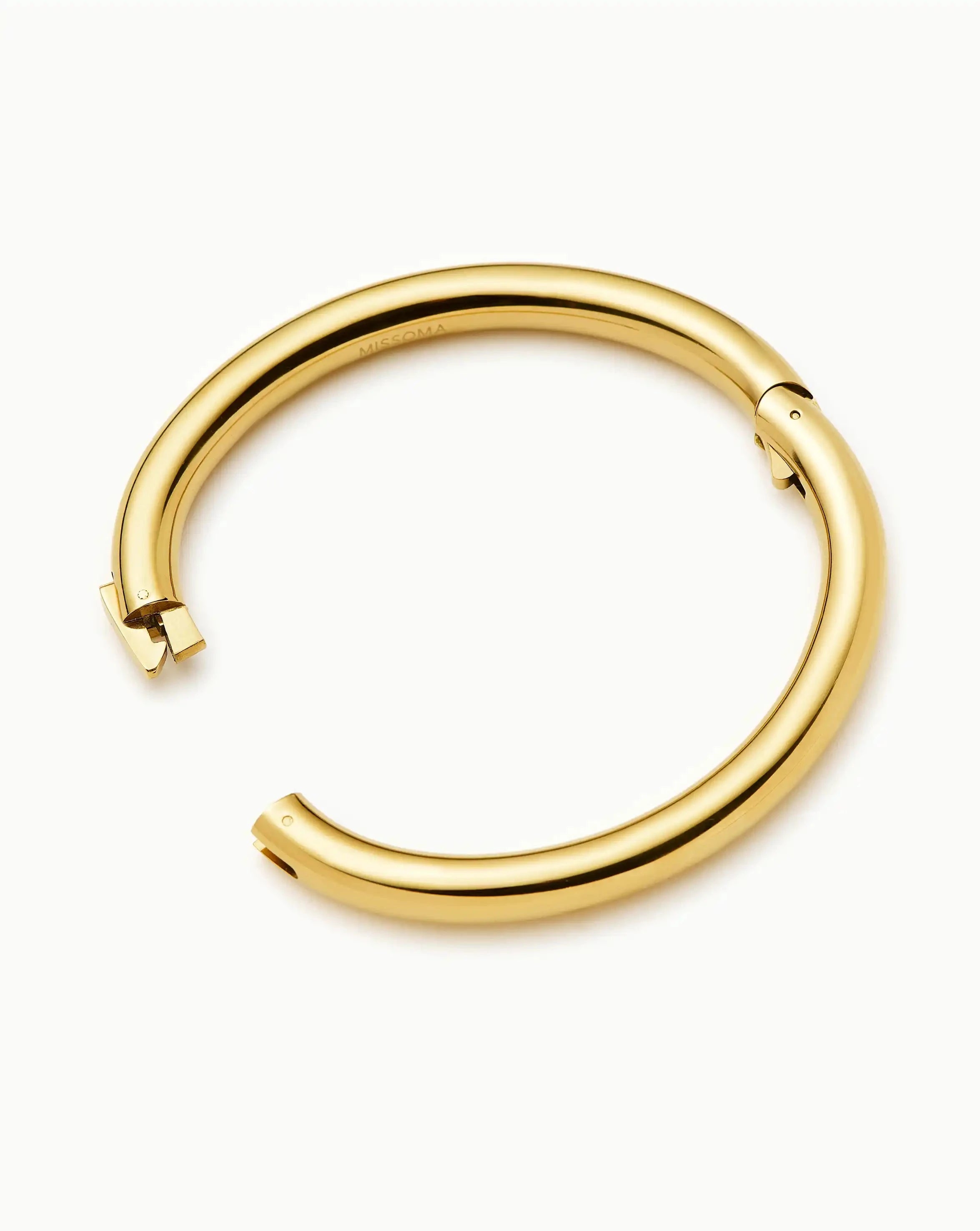 Missoma Chunky Round Hinged rannekoru XS/S teräs kullattu