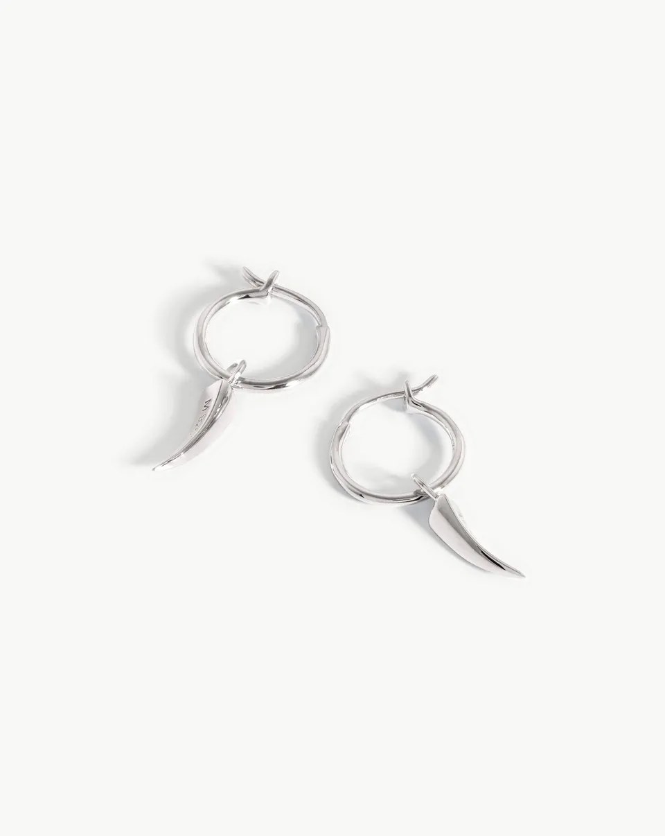 Missoma Mini Claw Charm rengaskorvakorut sterlinghopea mini