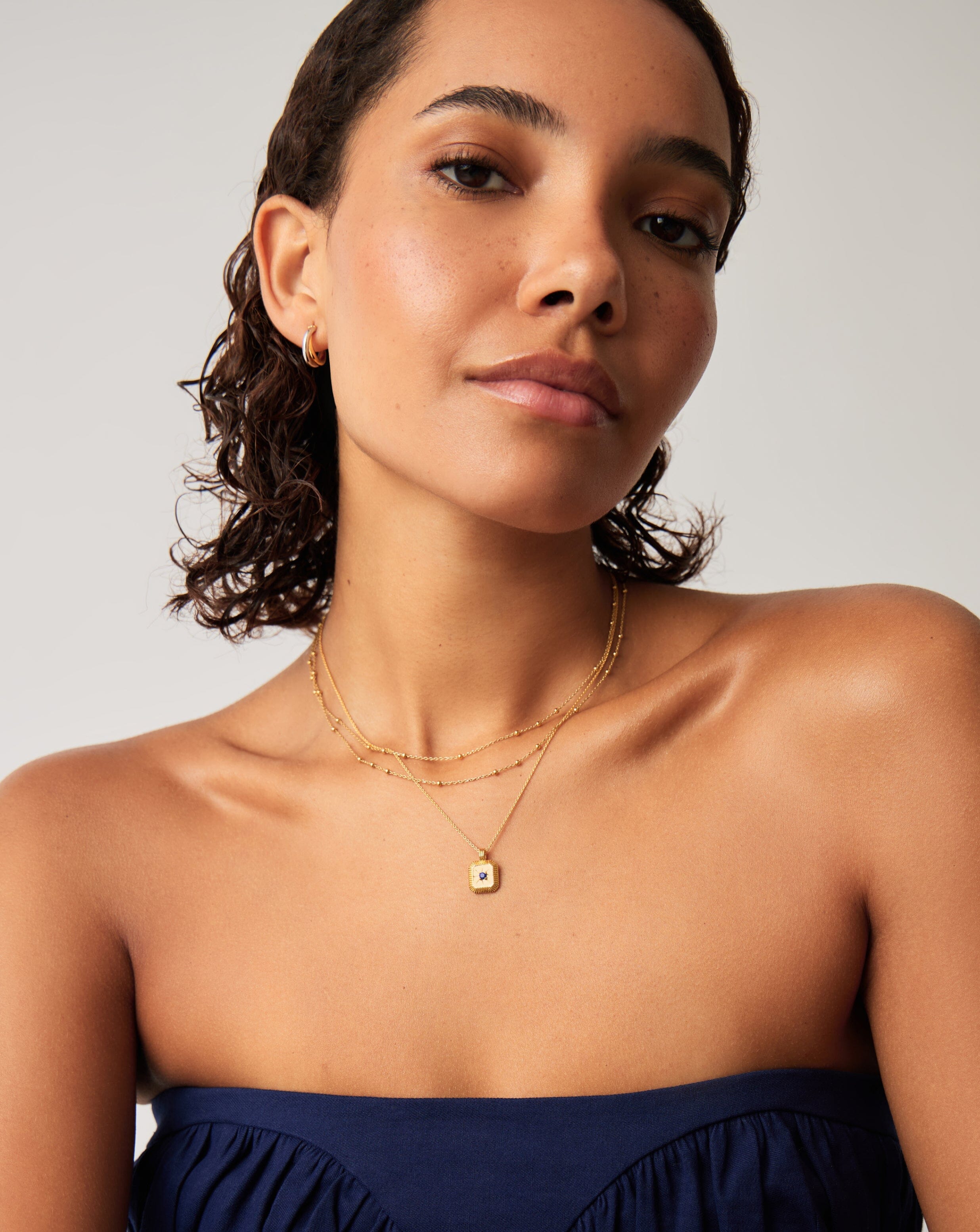 Missoma September Birthstone kaulakoru lapis kulta