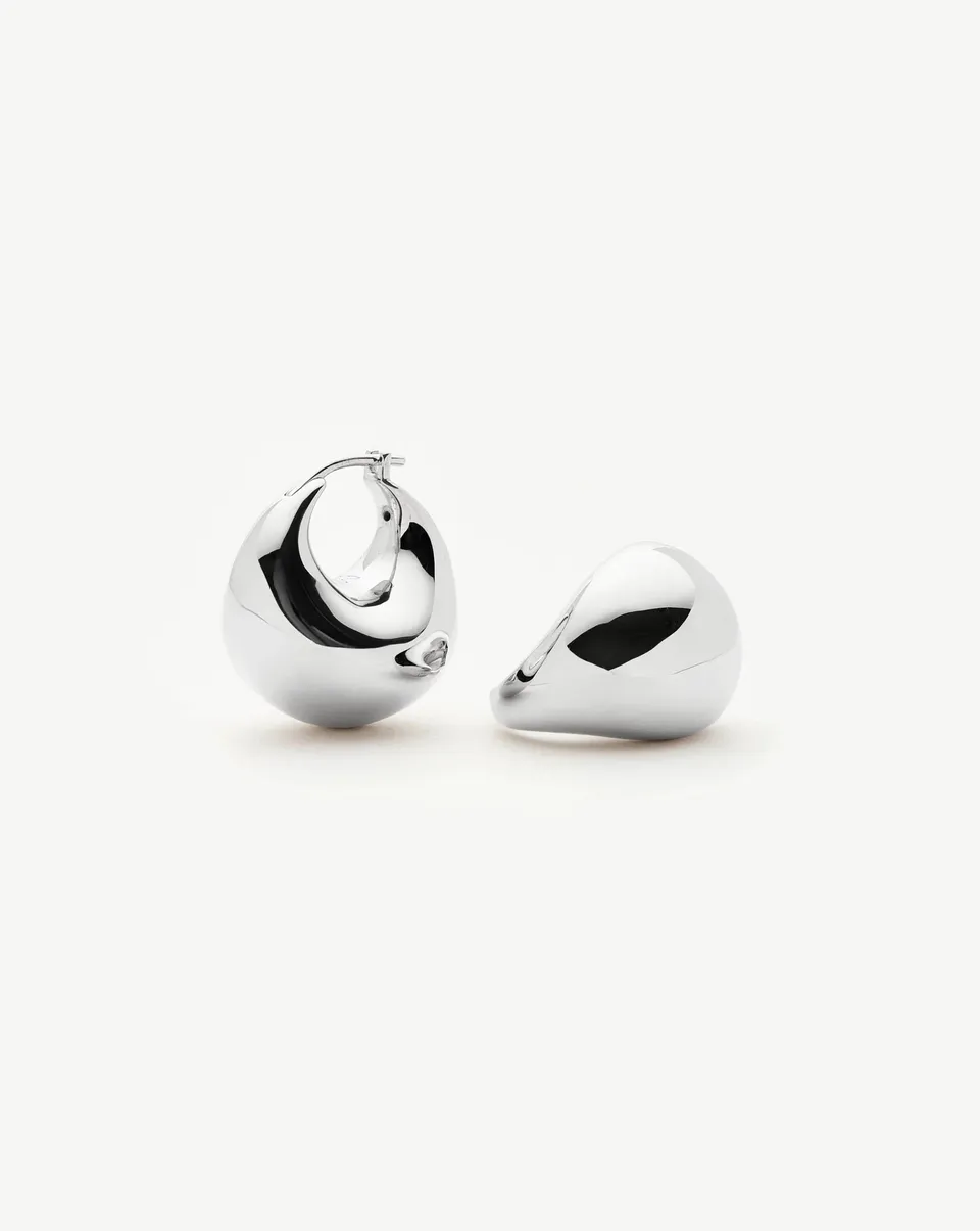 MISSOMA Sculptural Chubby Dome korvakorut hopeoitu