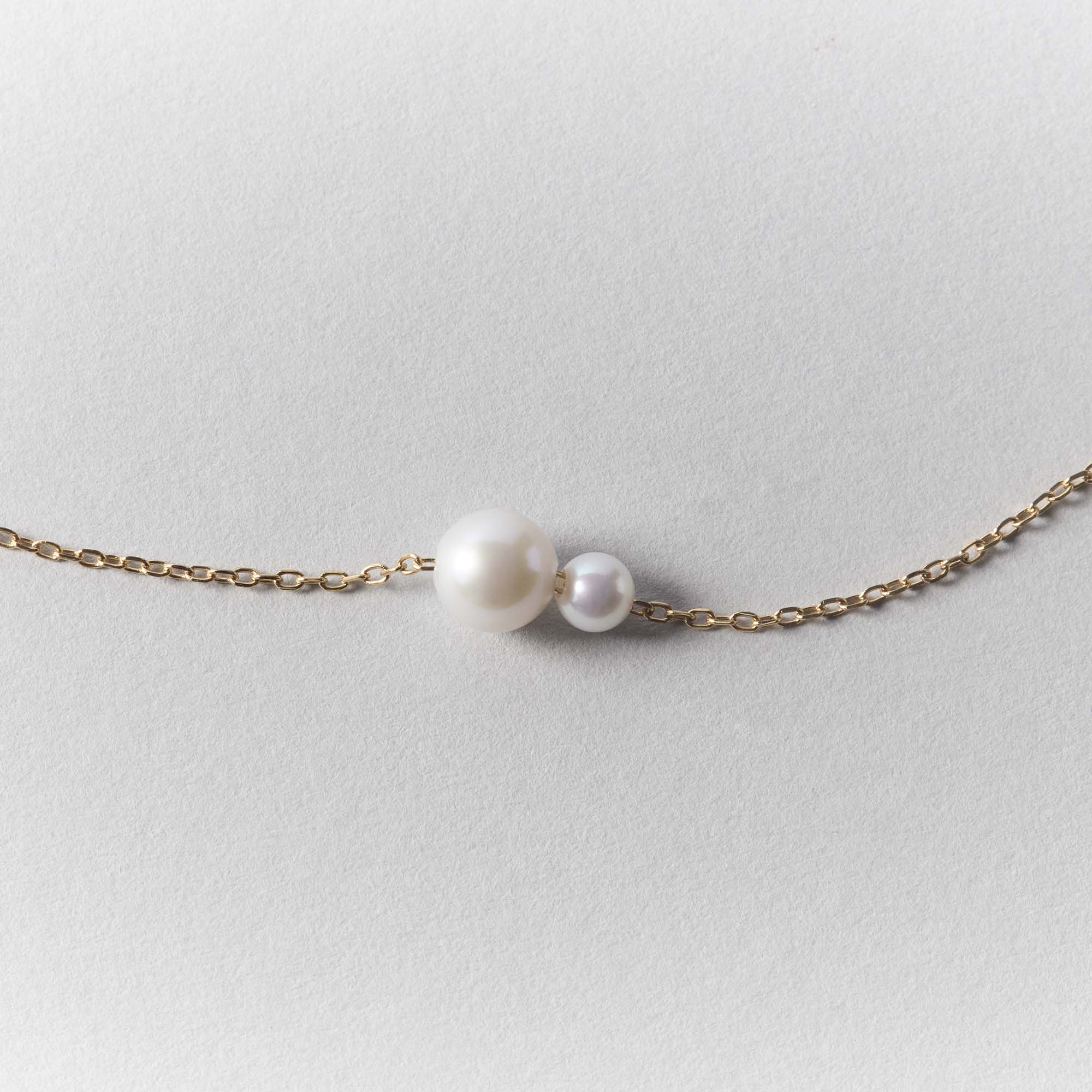 Muru Connected Pearl kaulakoru kulta makeanveden helmet