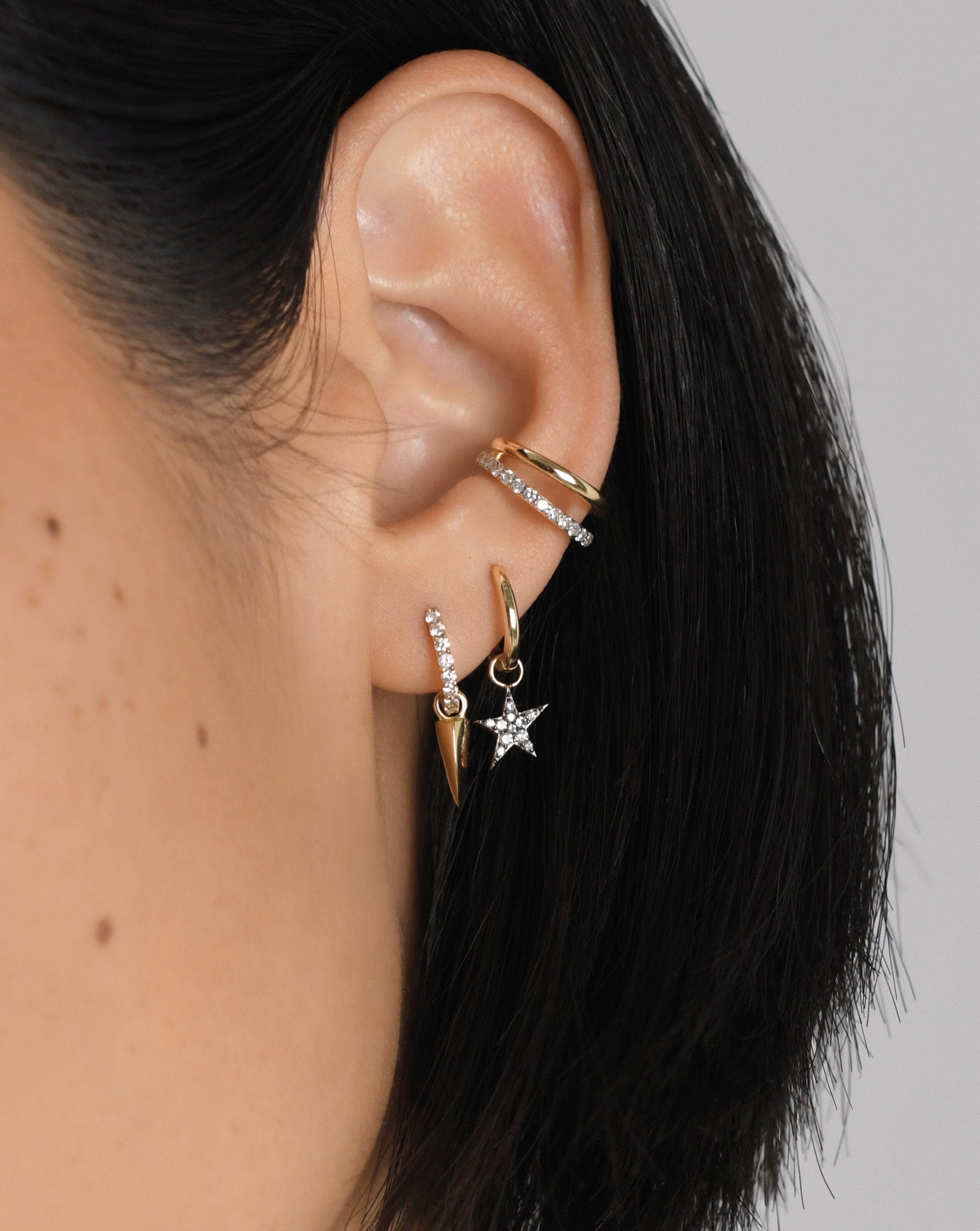 Missoma Single Star Charm Hoop korvakoru 9ct kulta timantti
