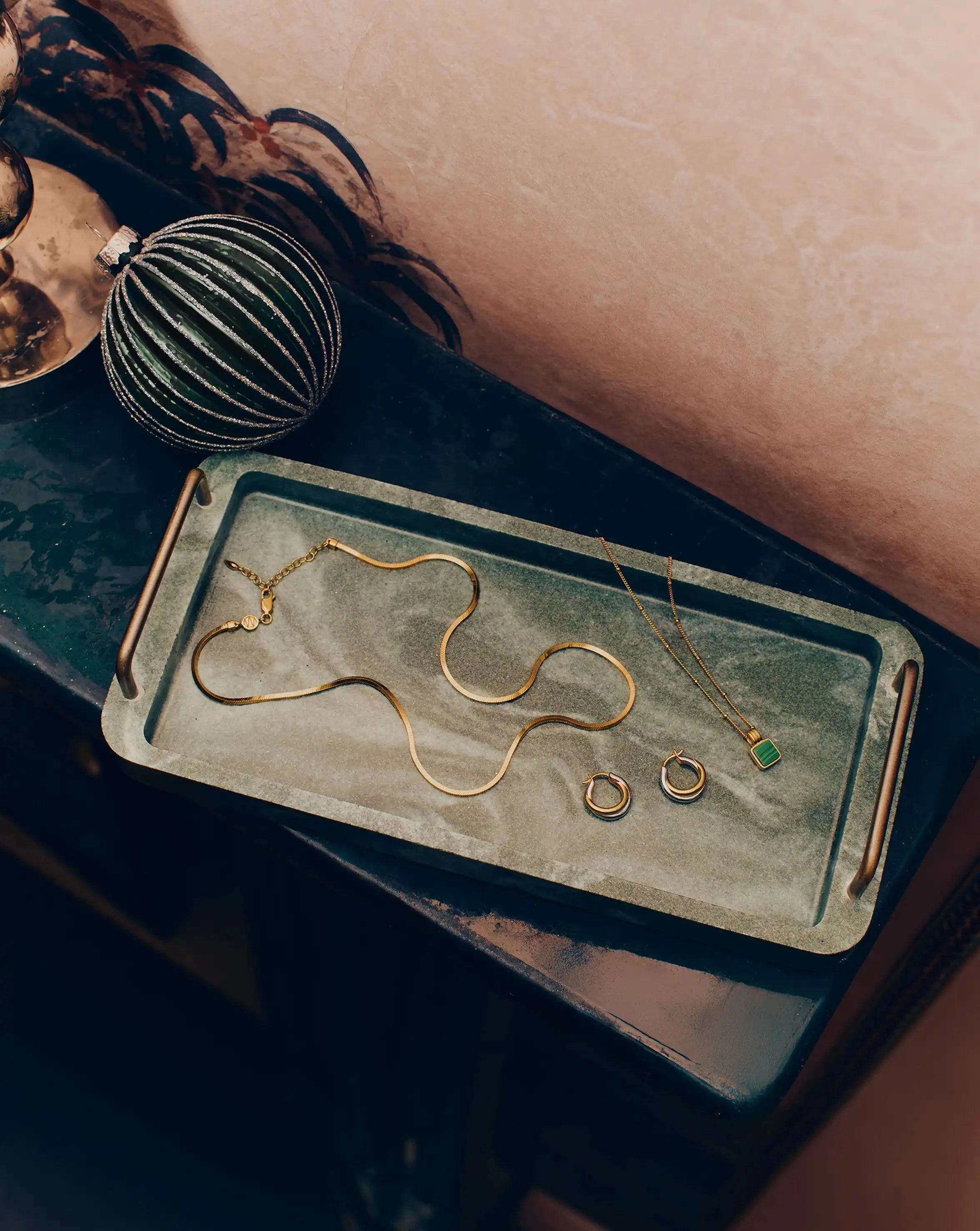 MISSOMA Lucy Williams Short Square Snake Chain kaulakoru kulta