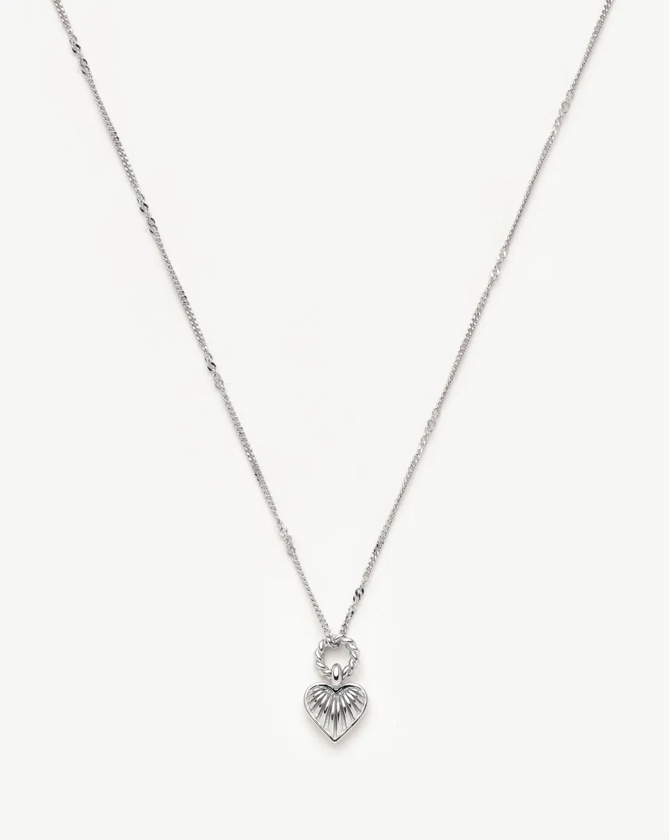 MISSOMA Ridge Mini Ridge Heart Charm hopeakaulakoru sterlinghopea sydän