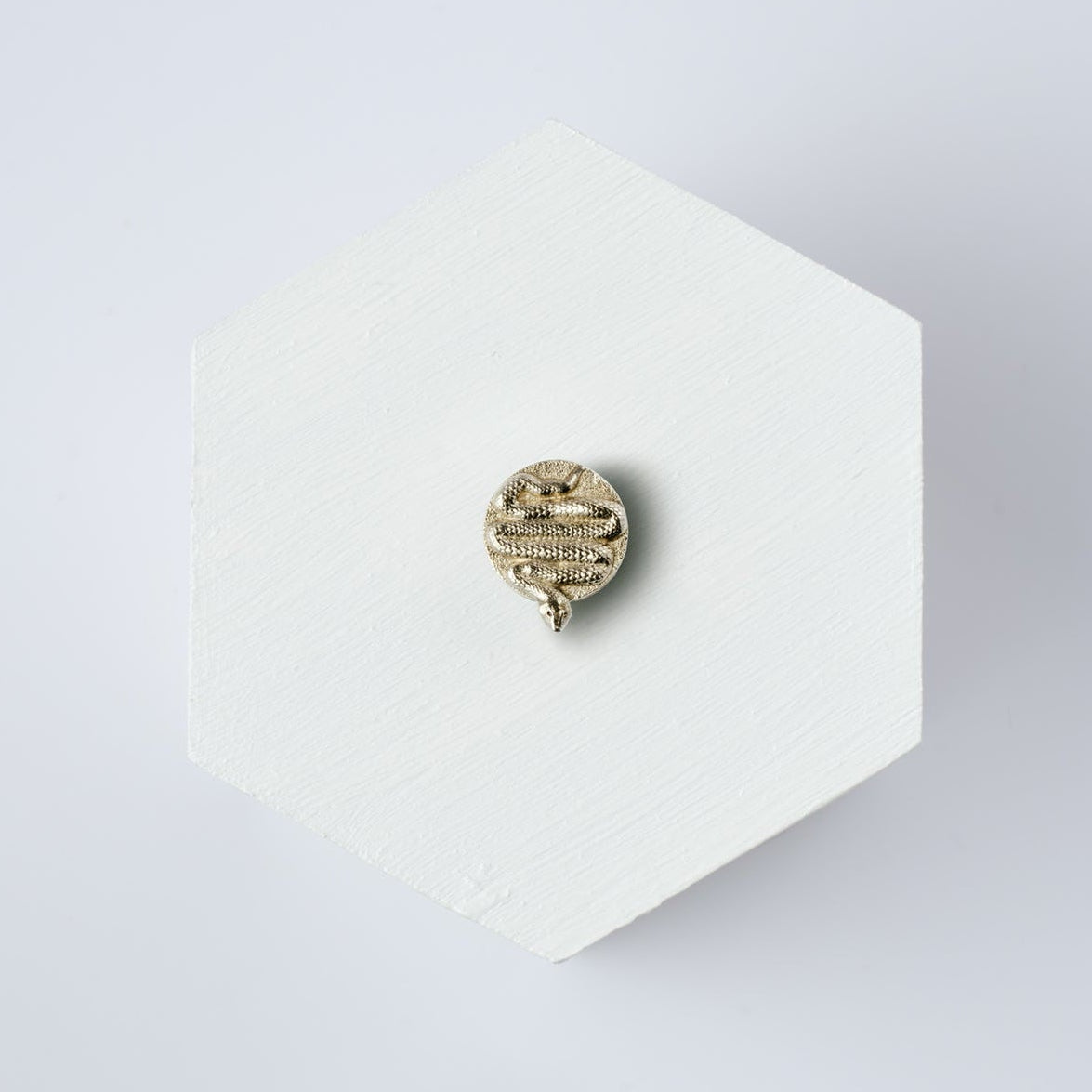 ONKO Jewellery Serpent nappikoru paitaan