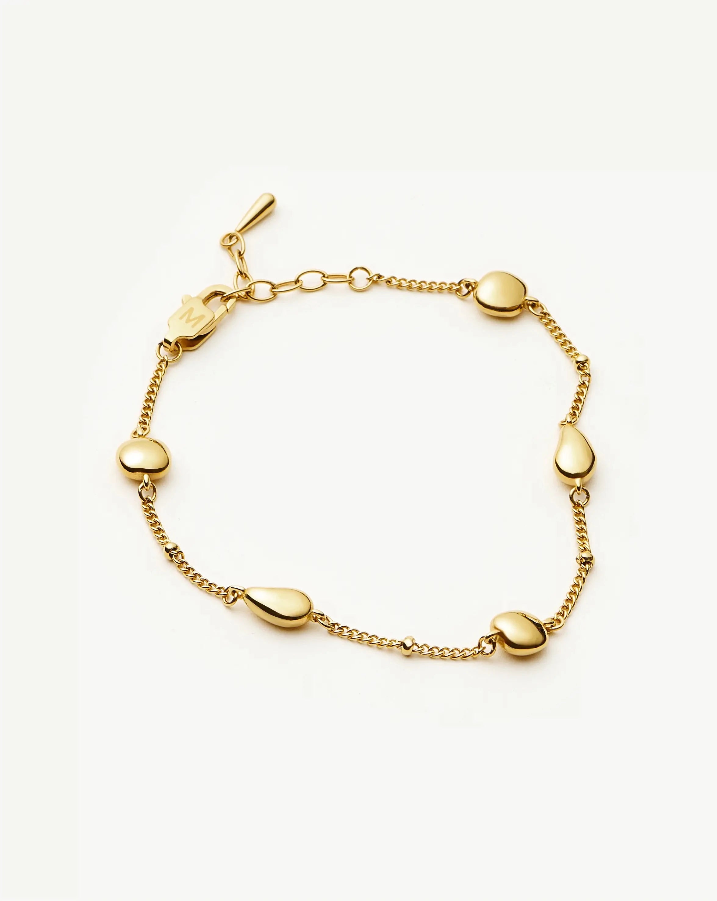 MISSOMA Molten Teardrop Multi Charm rannekoru S/M 18,5cm kullattu