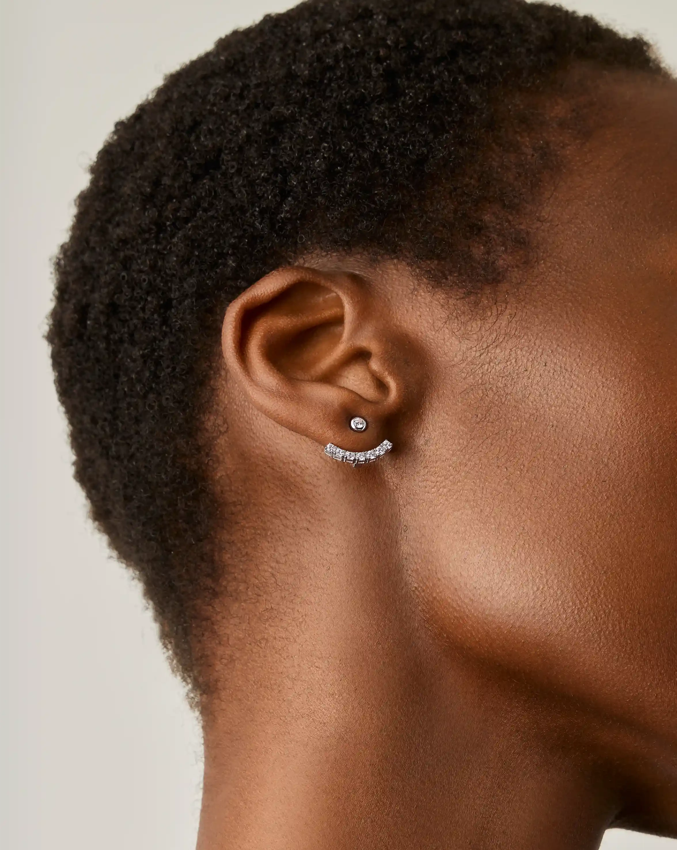 Missoma Tennis Ear Jacket korvakorut hopeoitu zirkonia