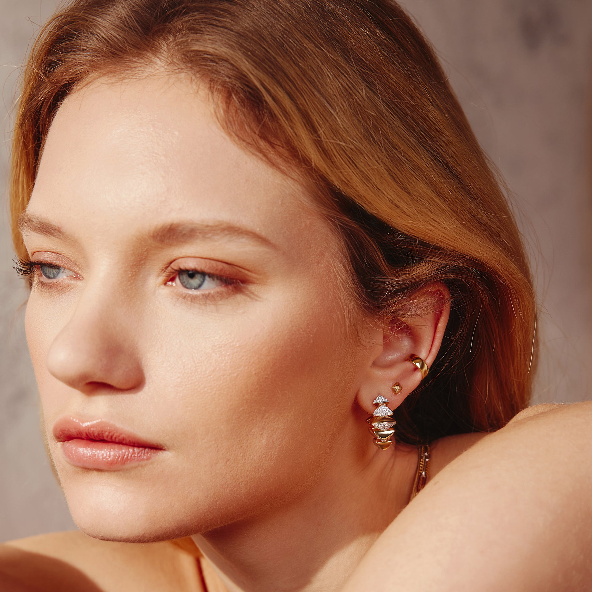 Ania Haie Trailblazer Pyramid Glam nappikorvakorut kulta
