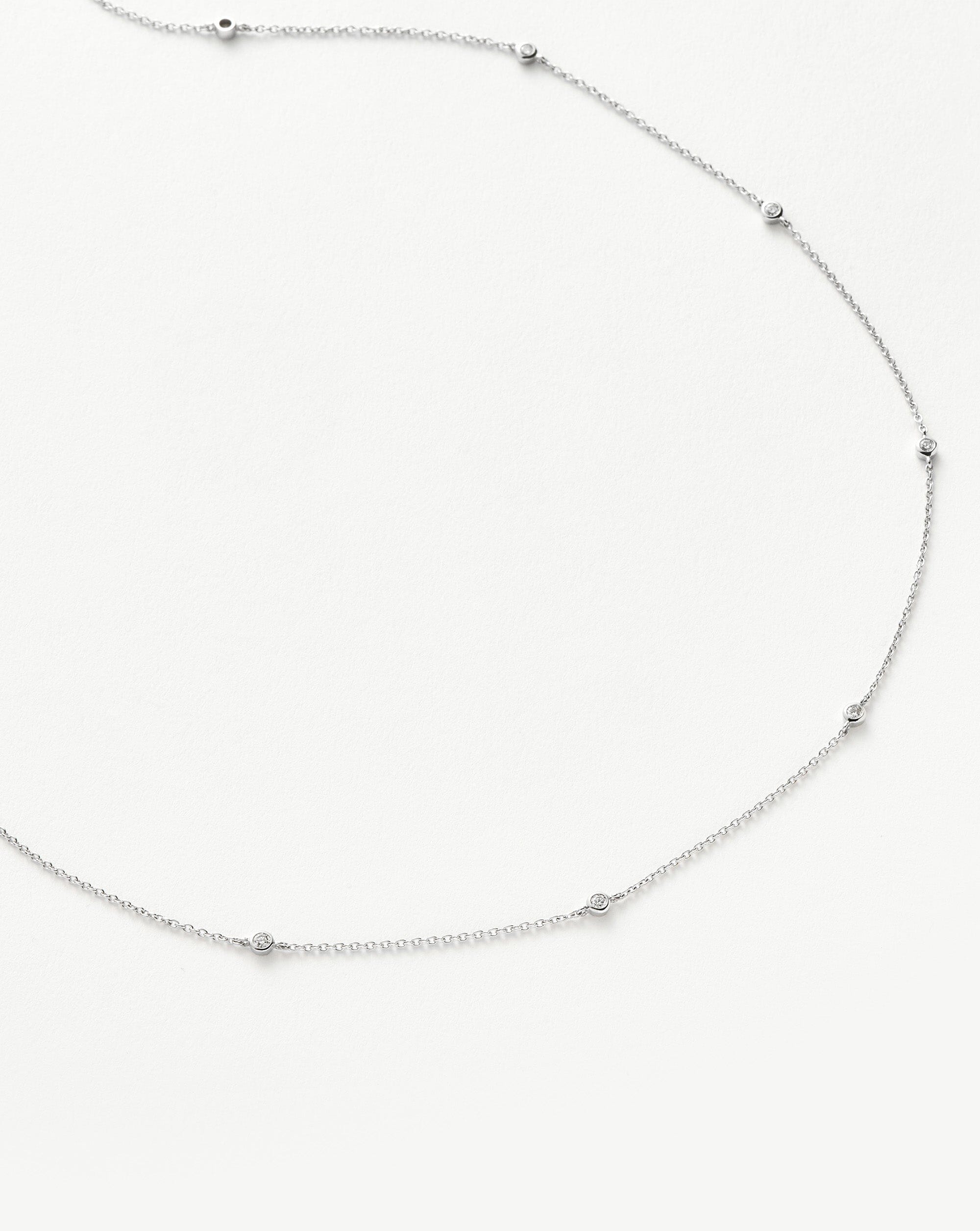 Missoma Floating Diamond kaulakoru valkokulta 45 cm timantti