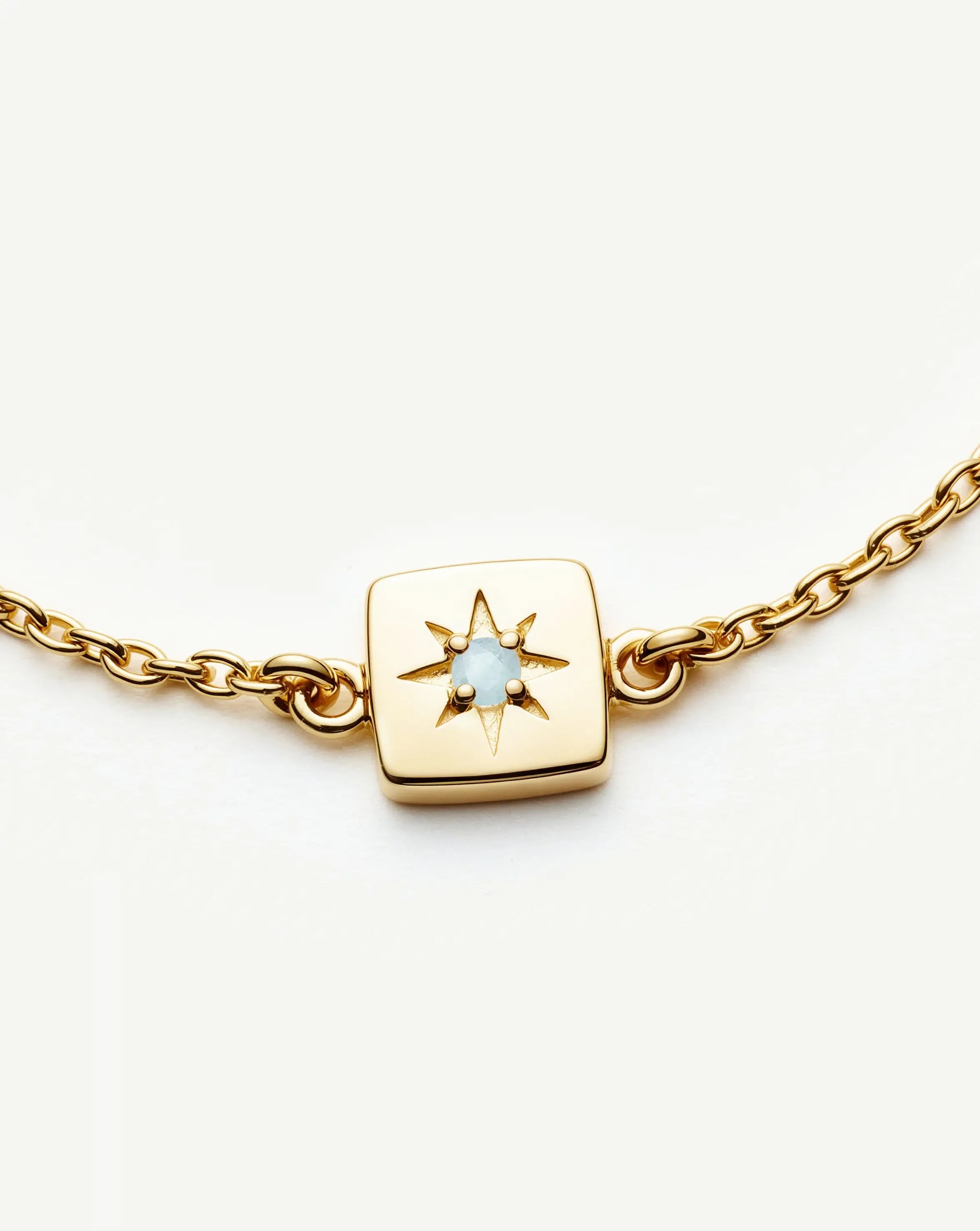 MISSOMA March Birthstone Slider rannekoru kullattu akvamariini