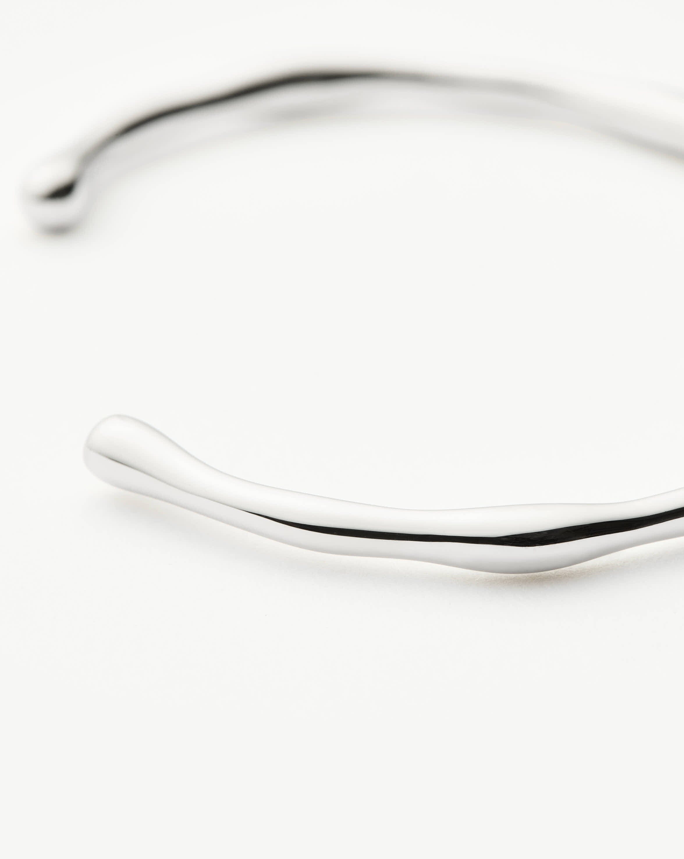 MISSOMA Molten Cuff rannekoru hopeoitu kiinteä S-M