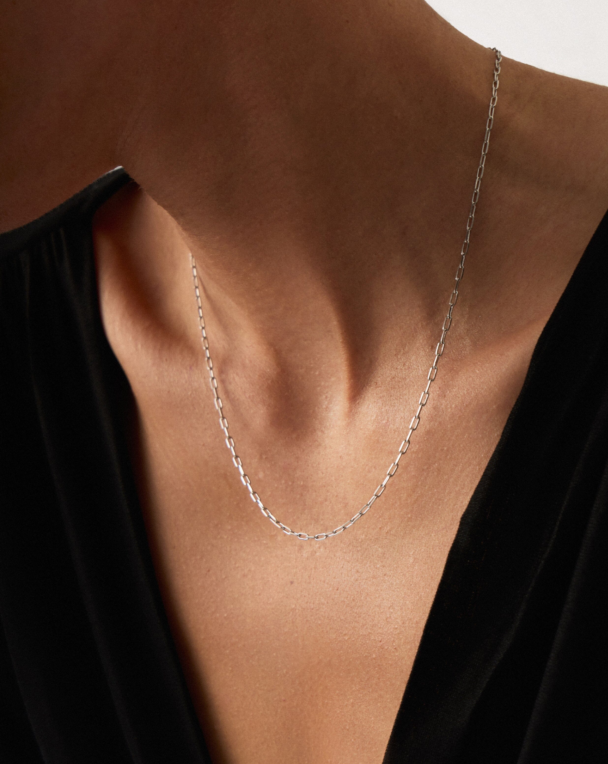 Missoma Classic Paperclip Chain kaulakoru valkokulta 45 cm