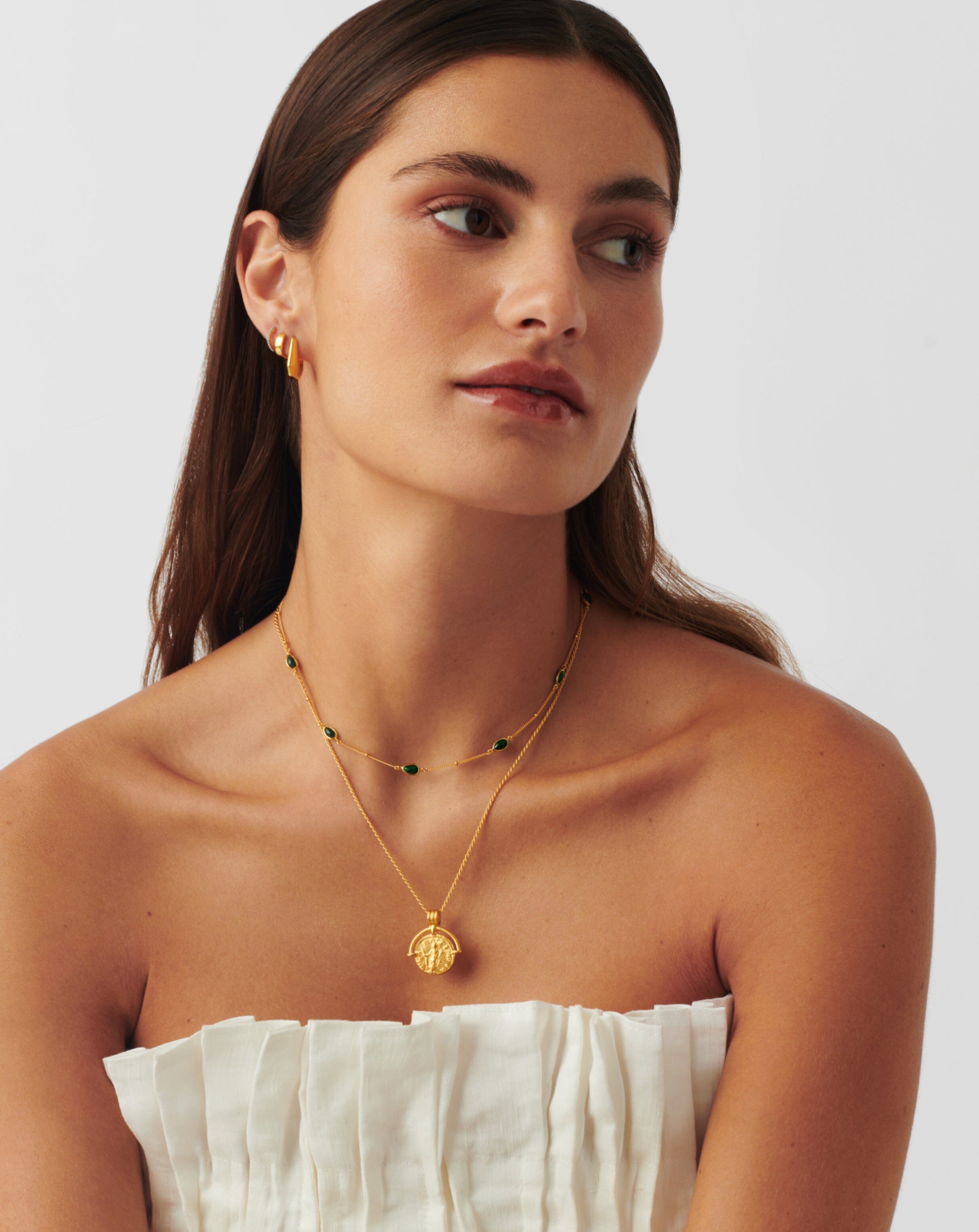 Missoma Magma Gemstone Charm Choker kaulakoru malakiitti