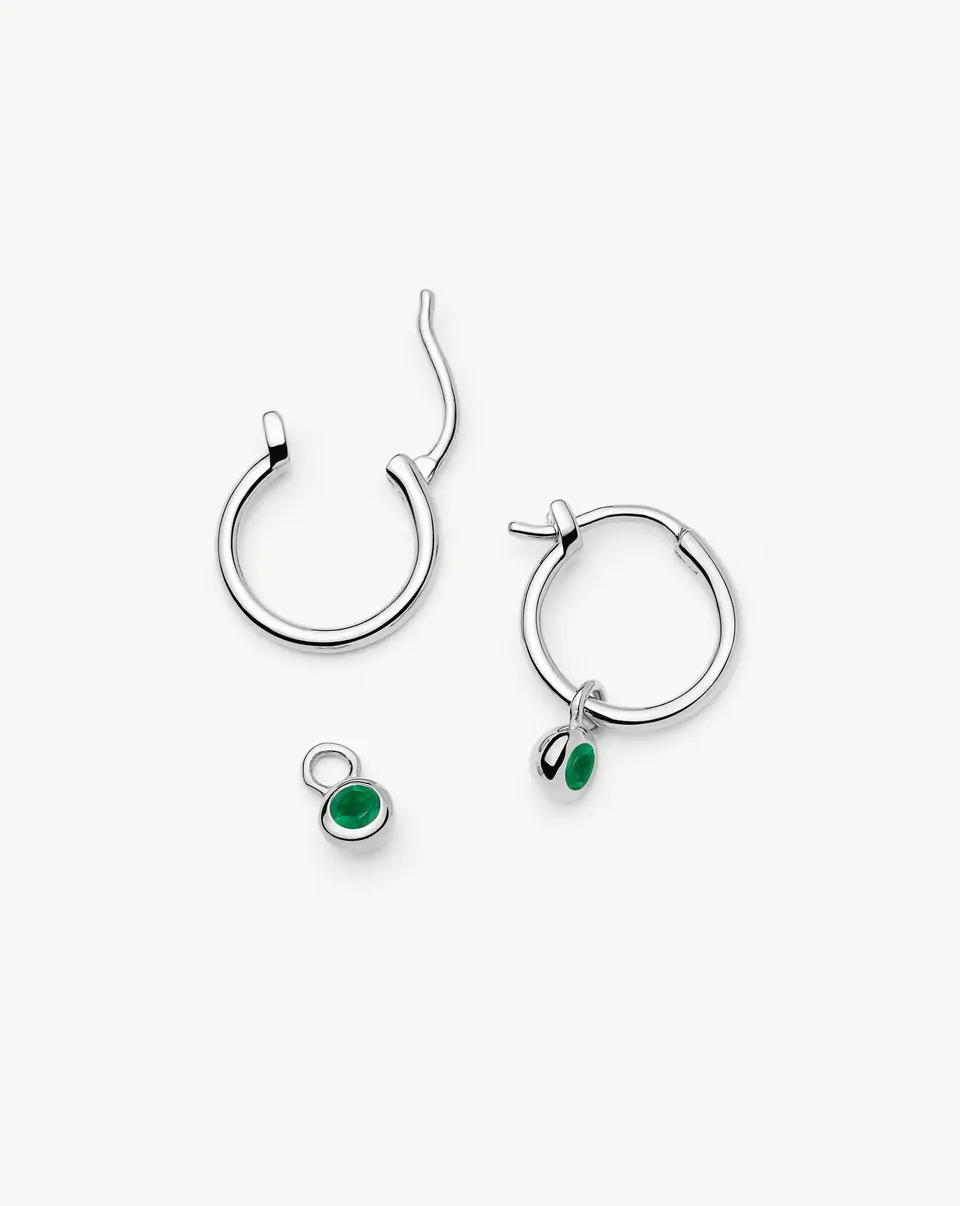 Missoma May Birthstone rengaskorvakorut onyksi