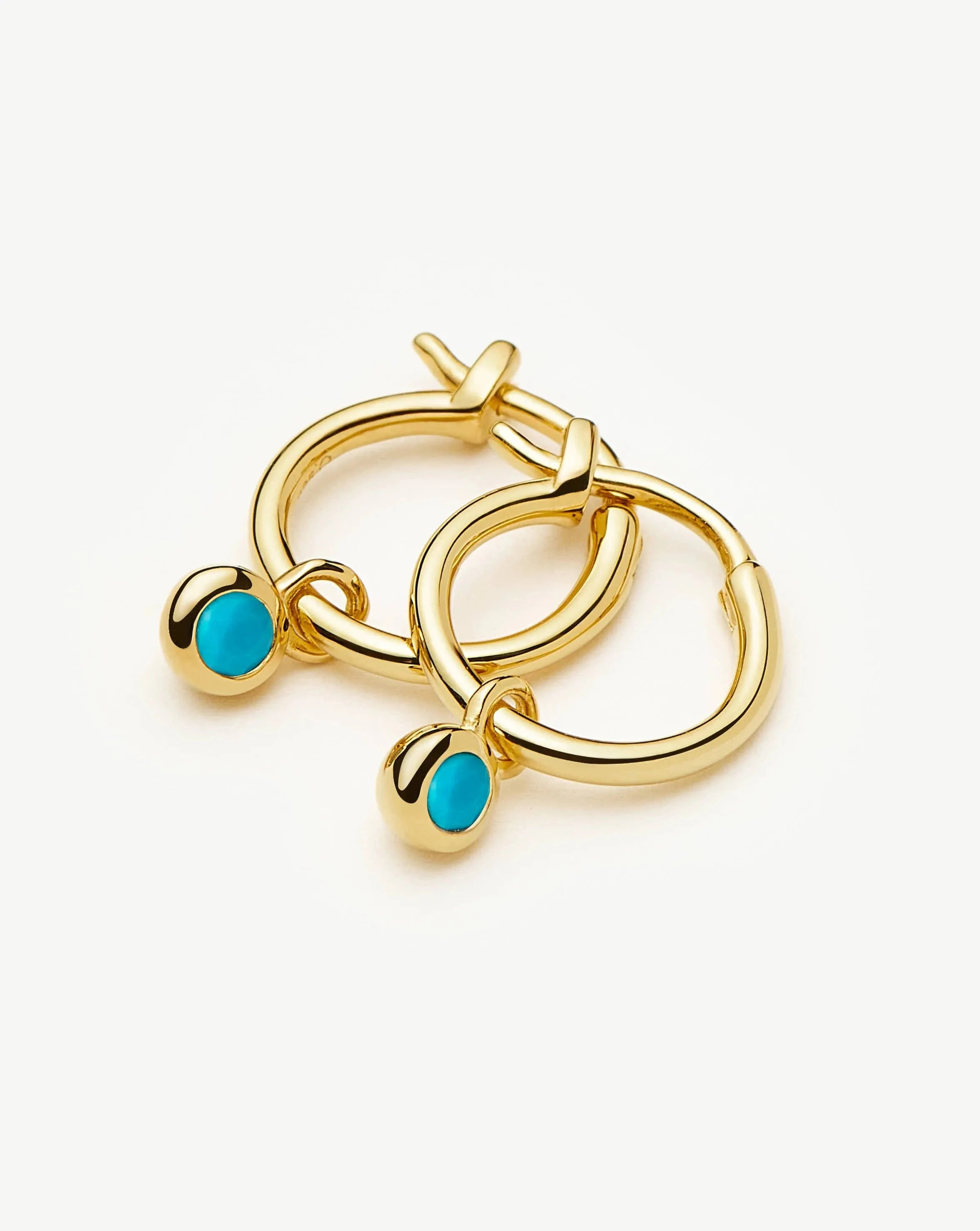 Missoma December Birthstone Mini Charm korvakorut kullattu turkoosi