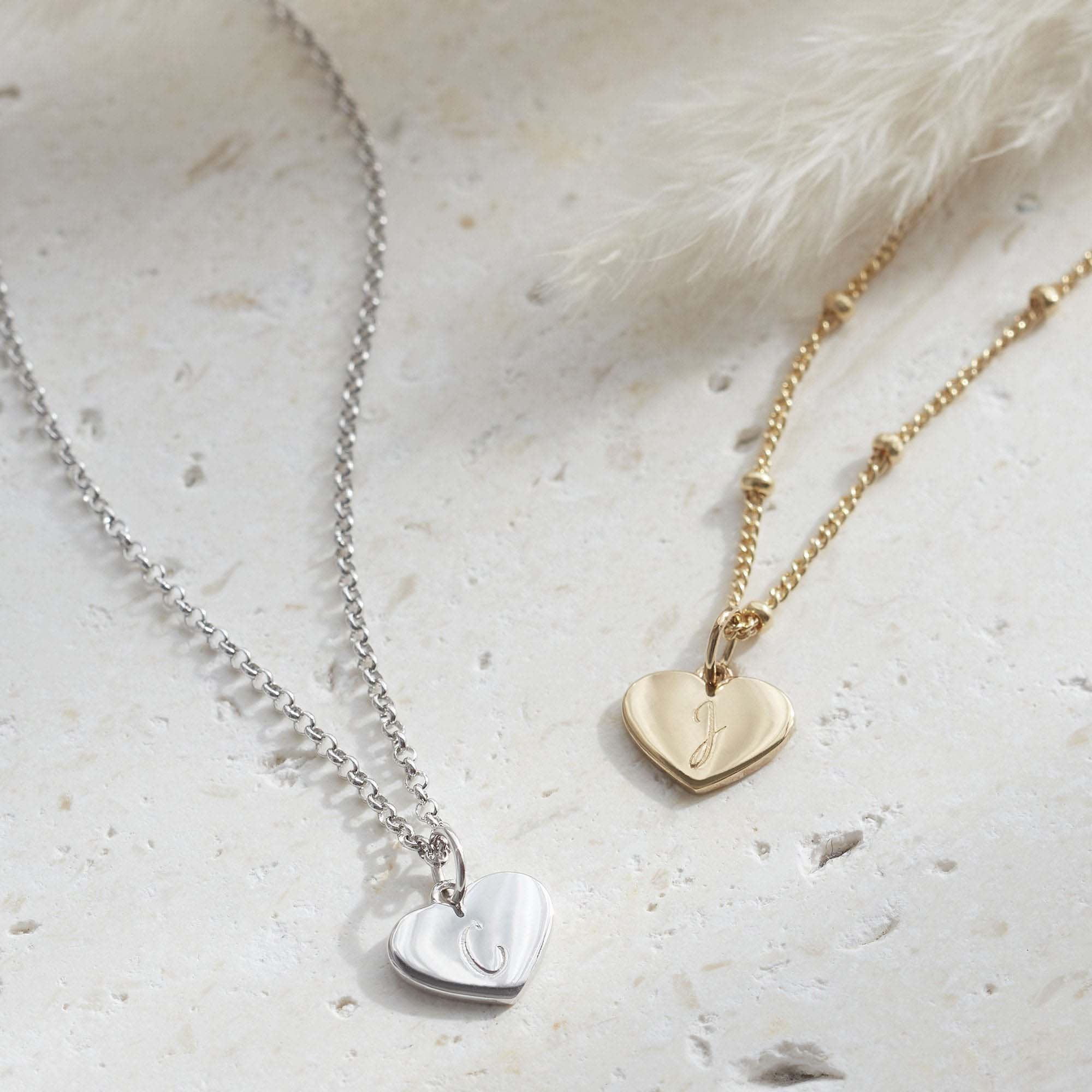 Muru Jewellery Heart riipus hopea kaiverrettava sydän