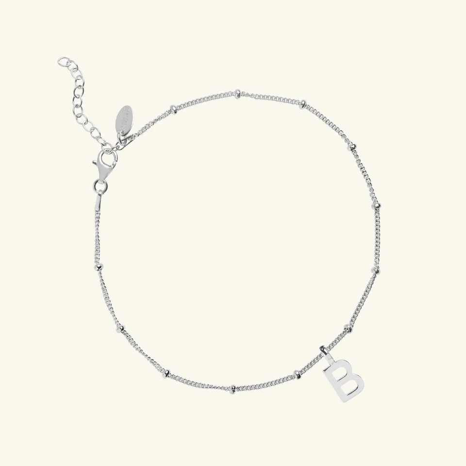 Muru Letter Bead nilkkakoru sterlinghopea kirjaimella