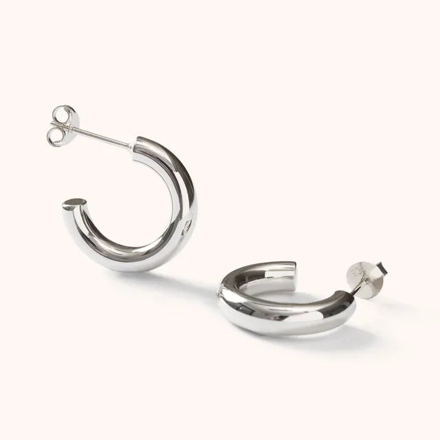 Muru Chunky Hoop korvakorut hopea leveä rengas