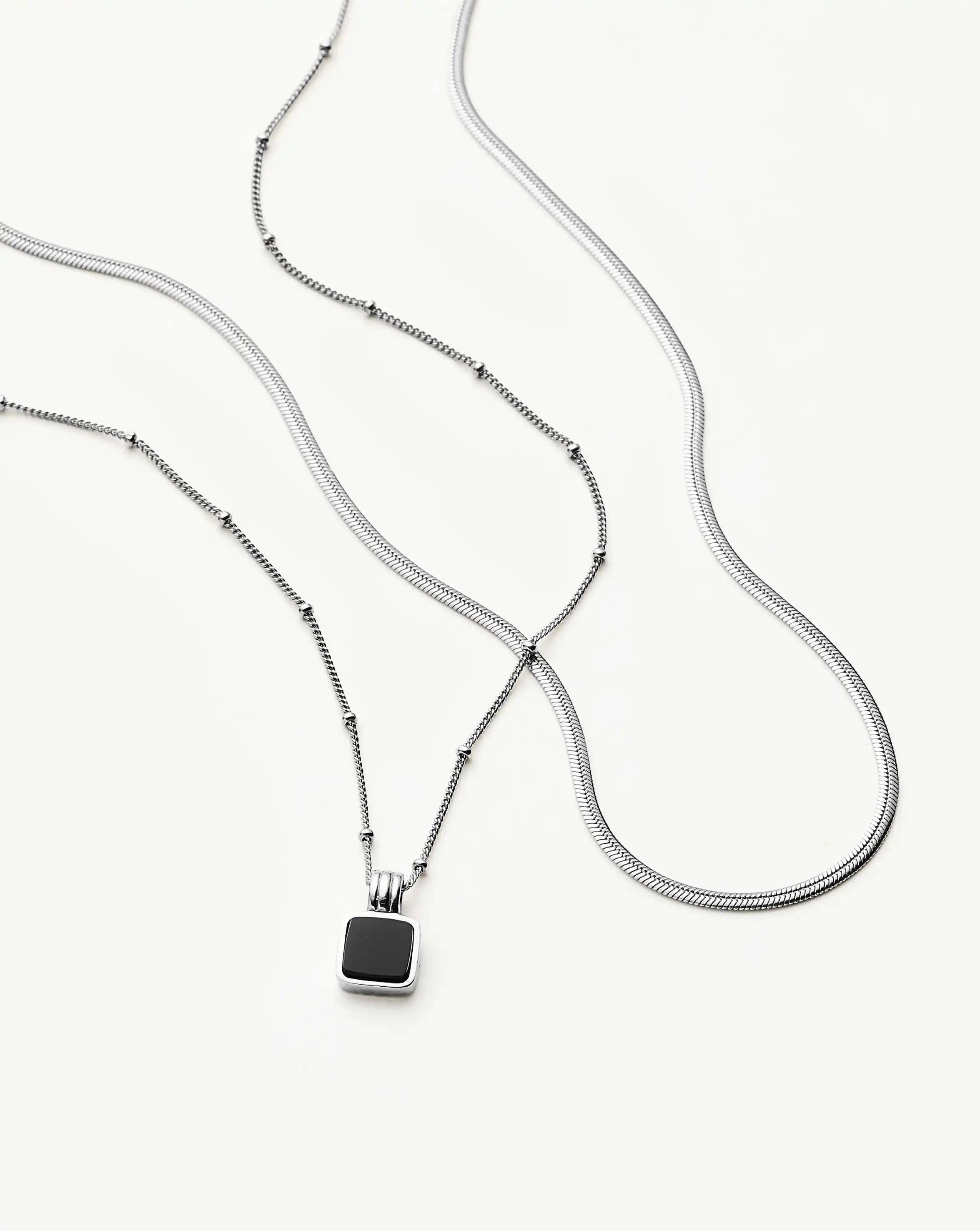 Missoma Black Onyx kaulakorusetti hopea 2 kpl