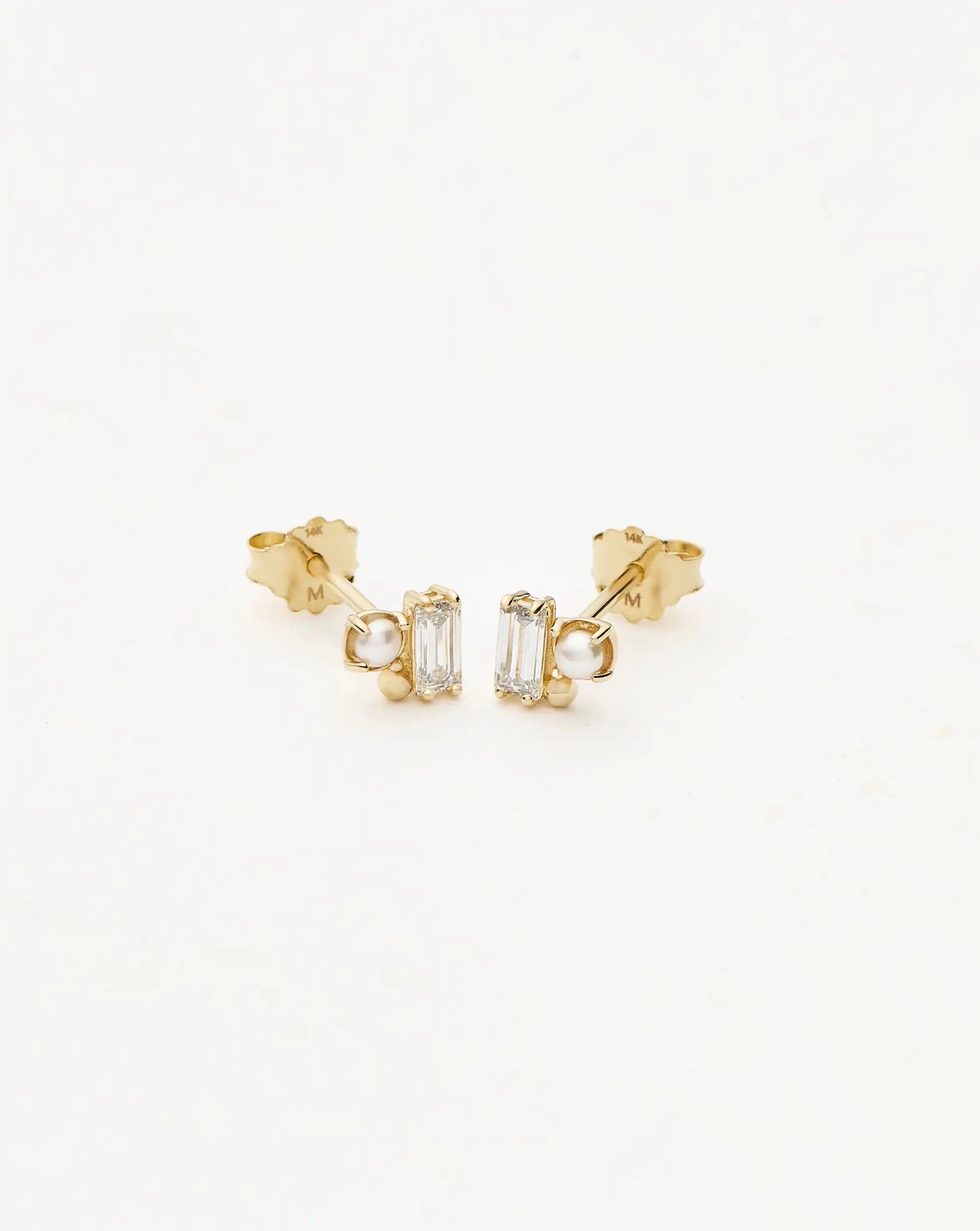 MISSOMA Diamond Pearl nappikorvakorut 9k kulta helmi timantti