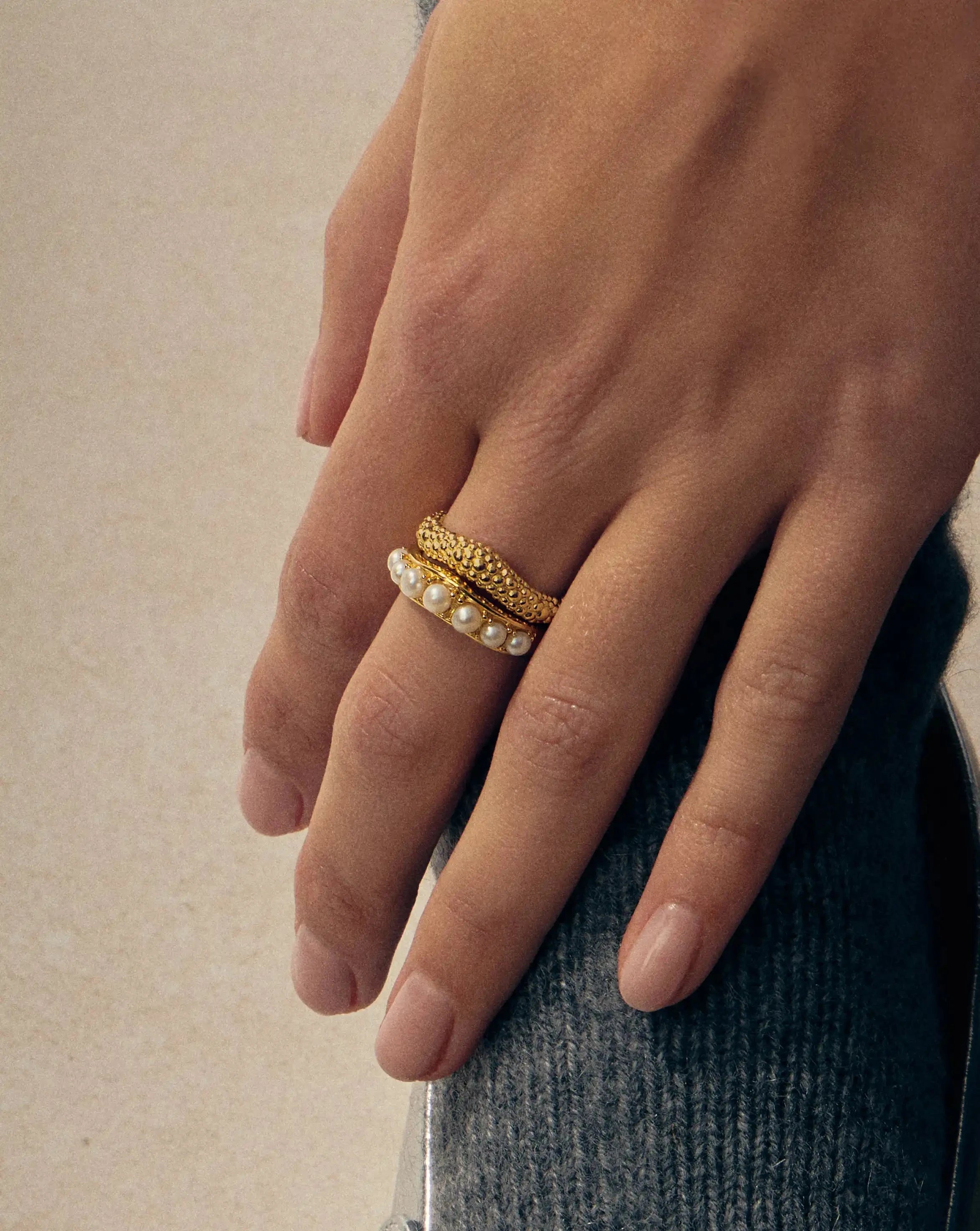 Missoma Pearl-fect sormussetti kullattu helmi
