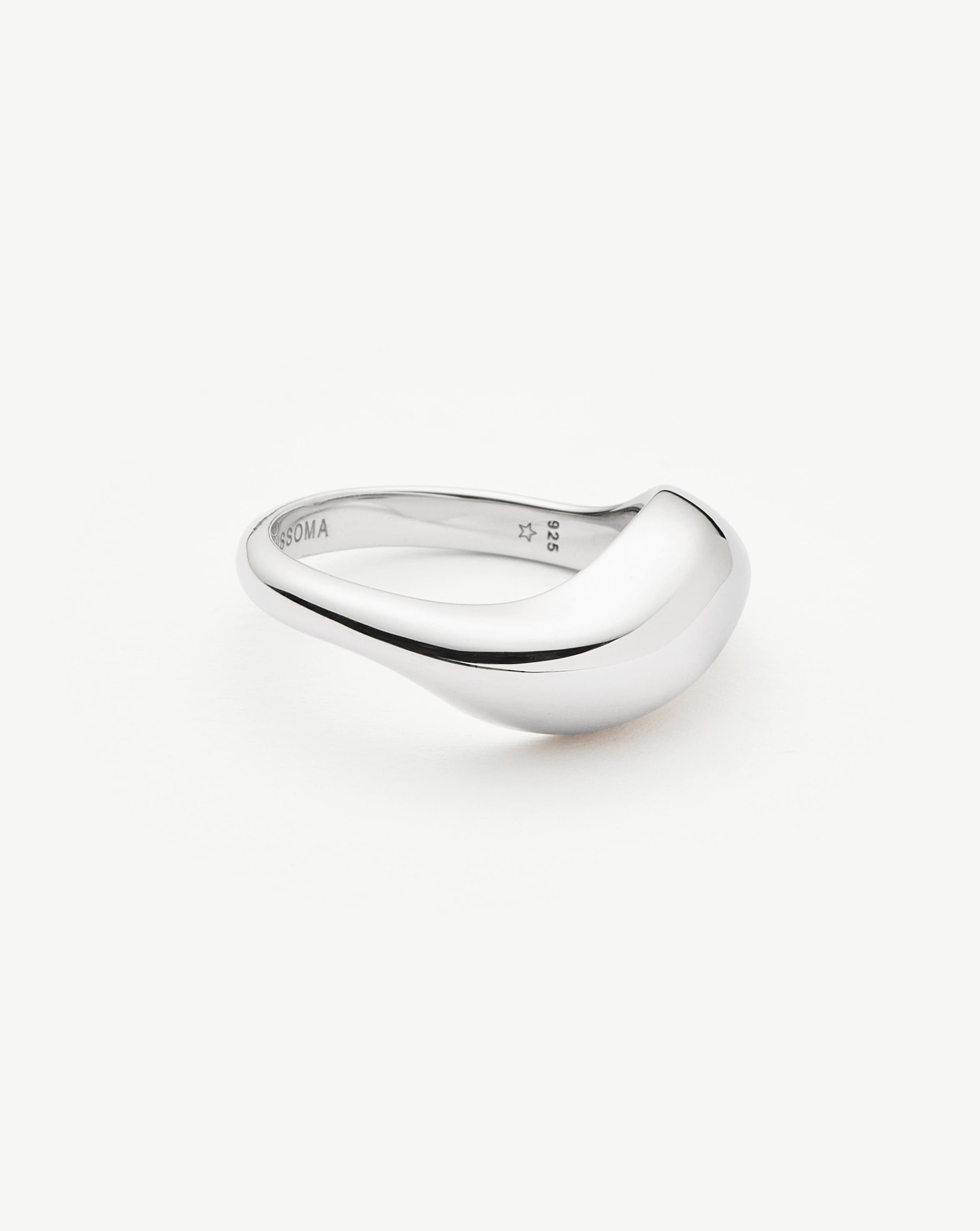 Missoma Savi Signature Stacking sormus hopeoitu