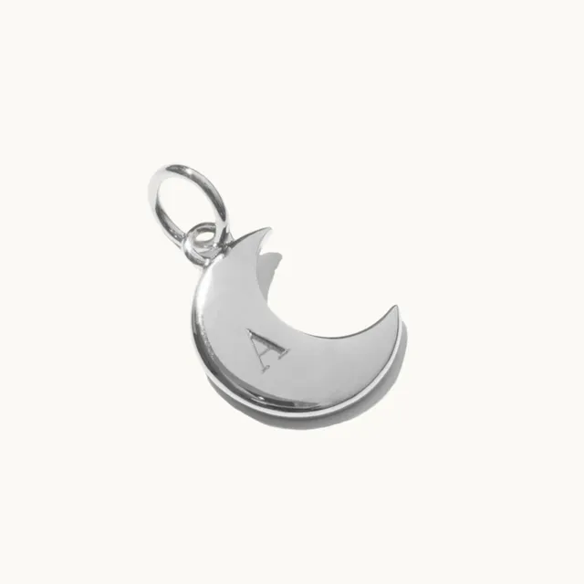 Muru Personalised Moon riipus hopea nimikirjain