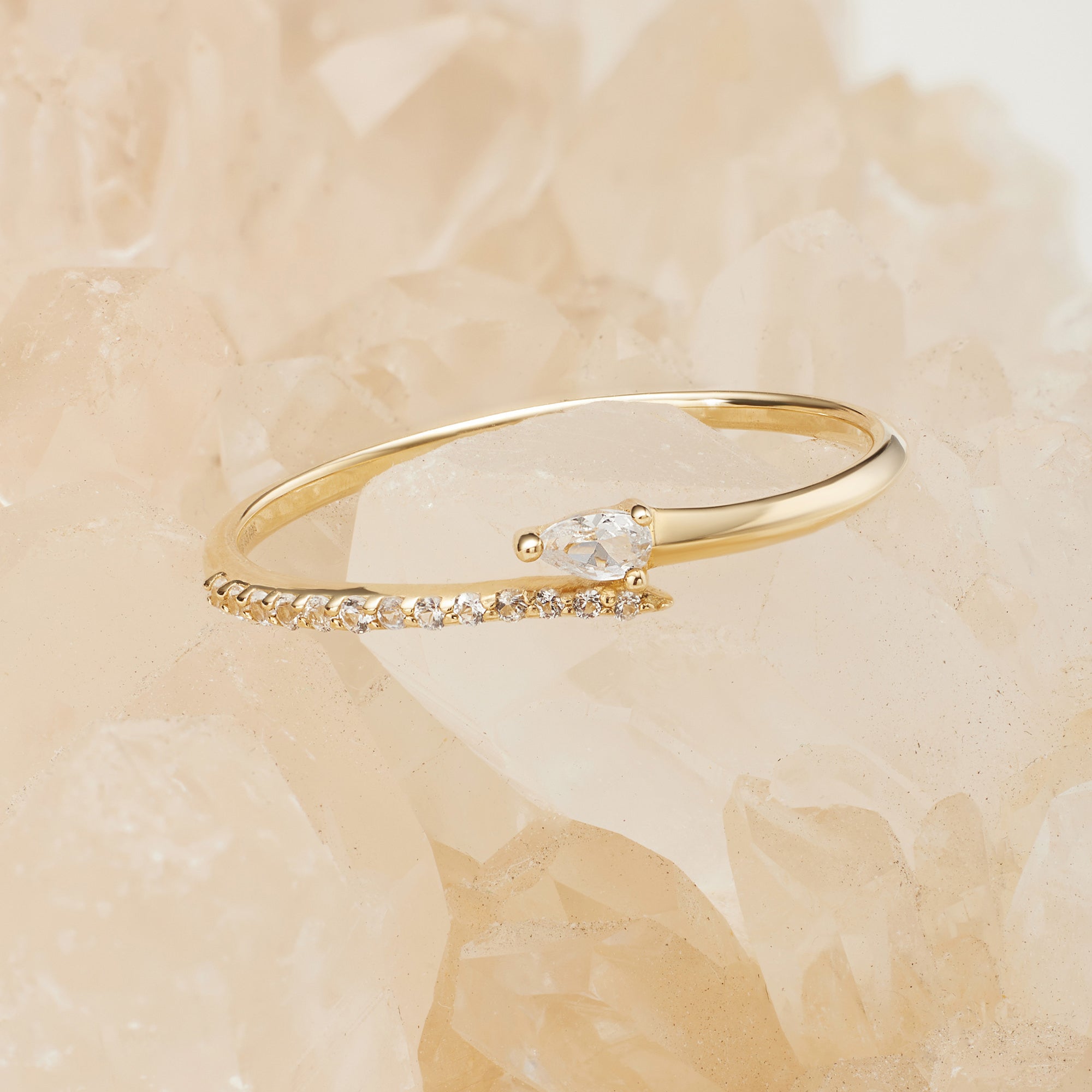 Ania Haie Afterglow White Sapphire sormus kulta 14kt